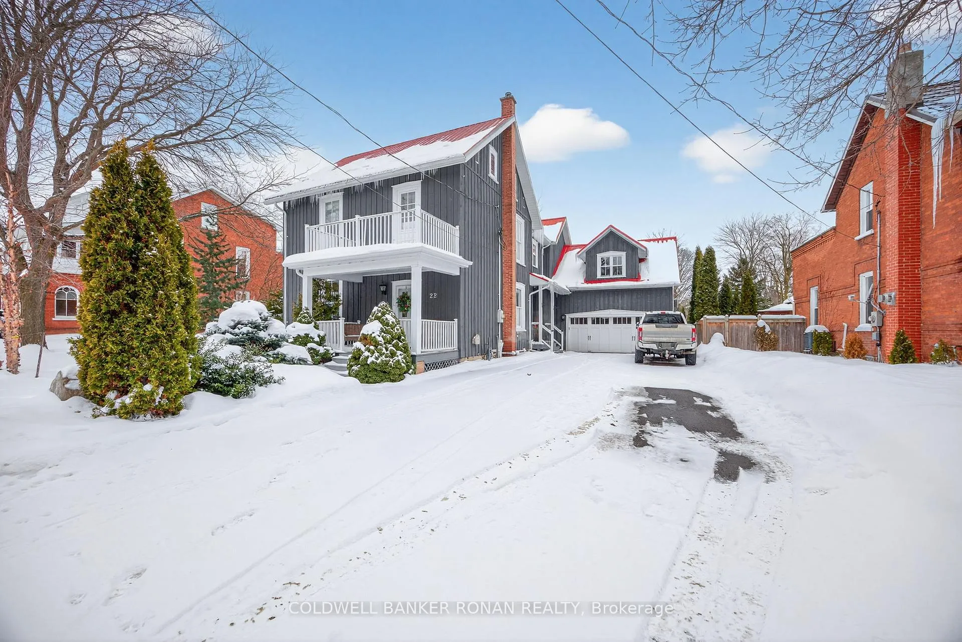 Photo 1 of 22 Centre Street N, New Tecumseth, Beeton — HOMEH