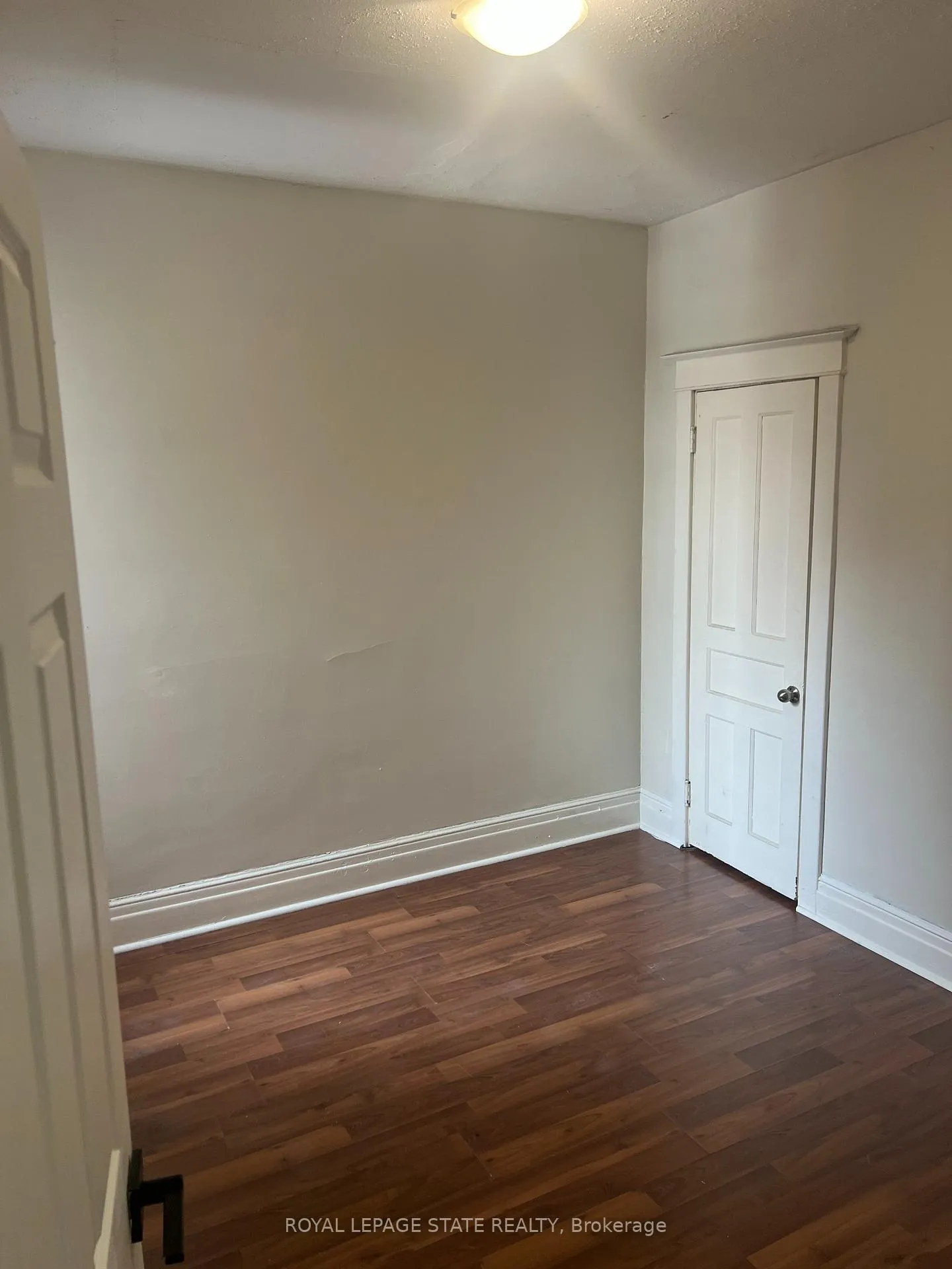 Photo 2 of Unit 2, 599 King Street E, Hamilton, Landsdale — HOMEH