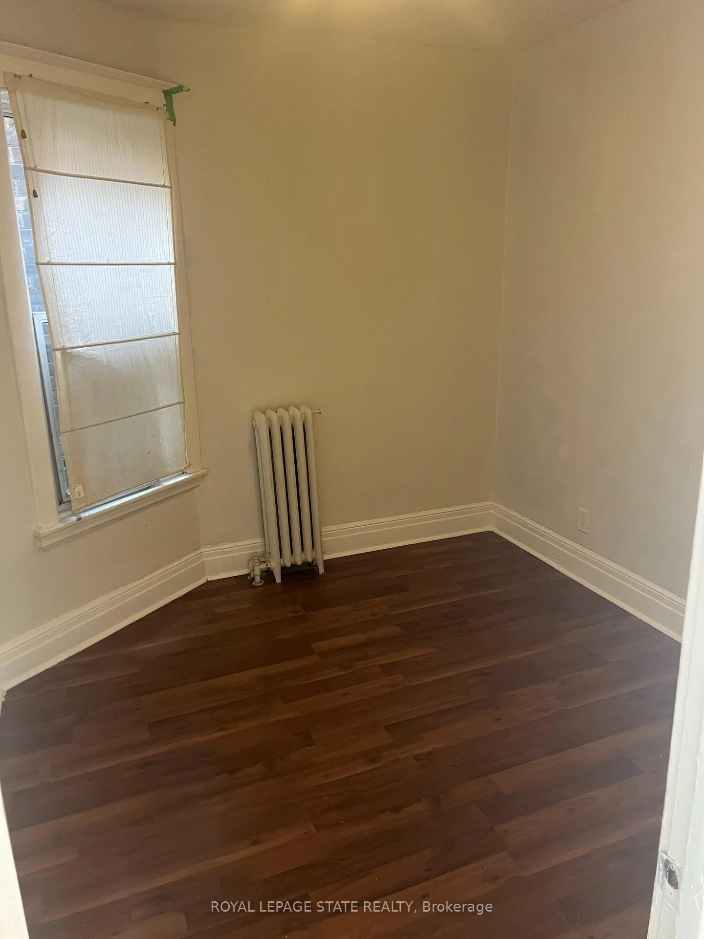 Photo 4 of Unit 2, 599 King Street E, Hamilton, Landsdale — HOMEH