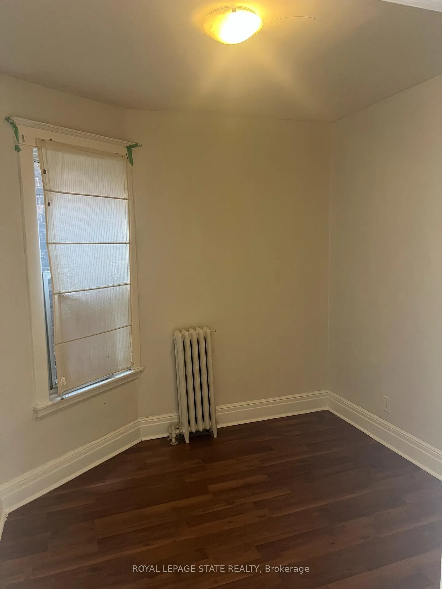 Photo 5 of Unit 2, 599 King Street E, Hamilton, Landsdale — HOMEH