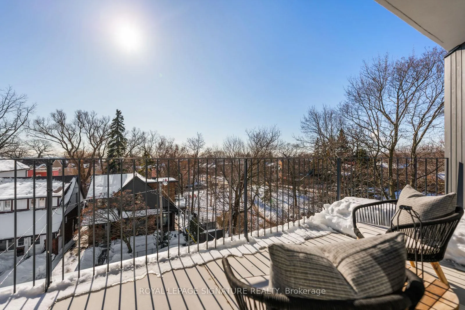 Photo 32 of 22 Duart Park Road, Toronto, The Beaches — HOMEH