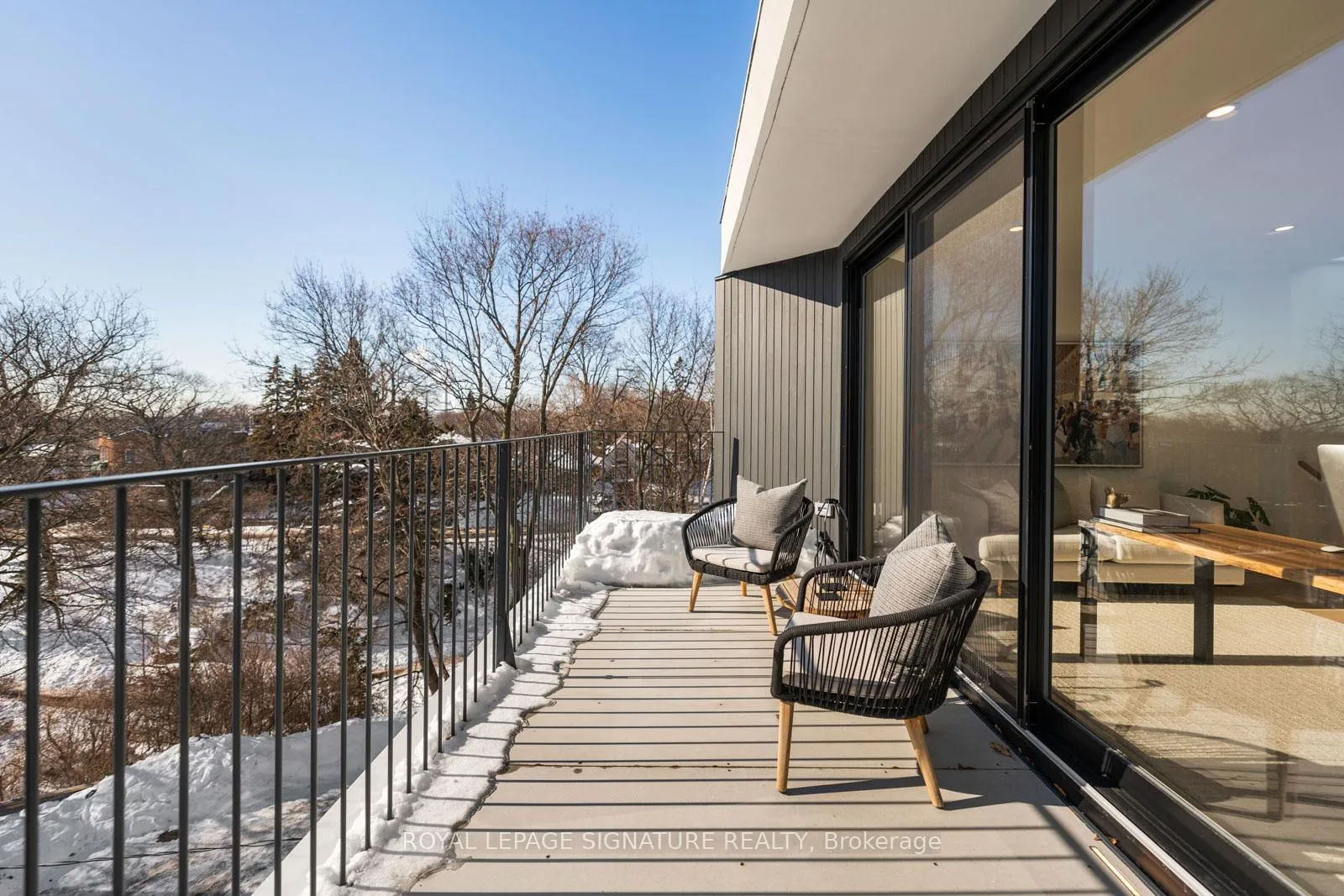 Photo 34 of 22 Duart Park Road, Toronto, The Beaches — HOMEH