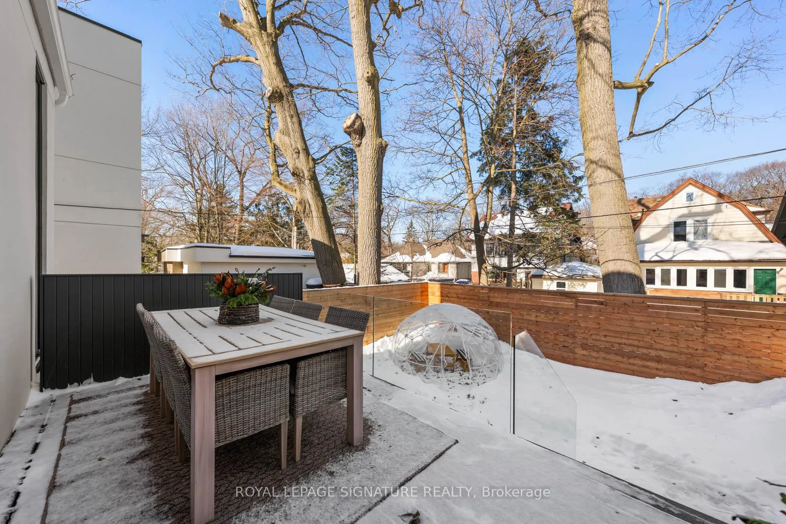 Photo 42 of 22 Duart Park Road, Toronto, The Beaches — HOMEH