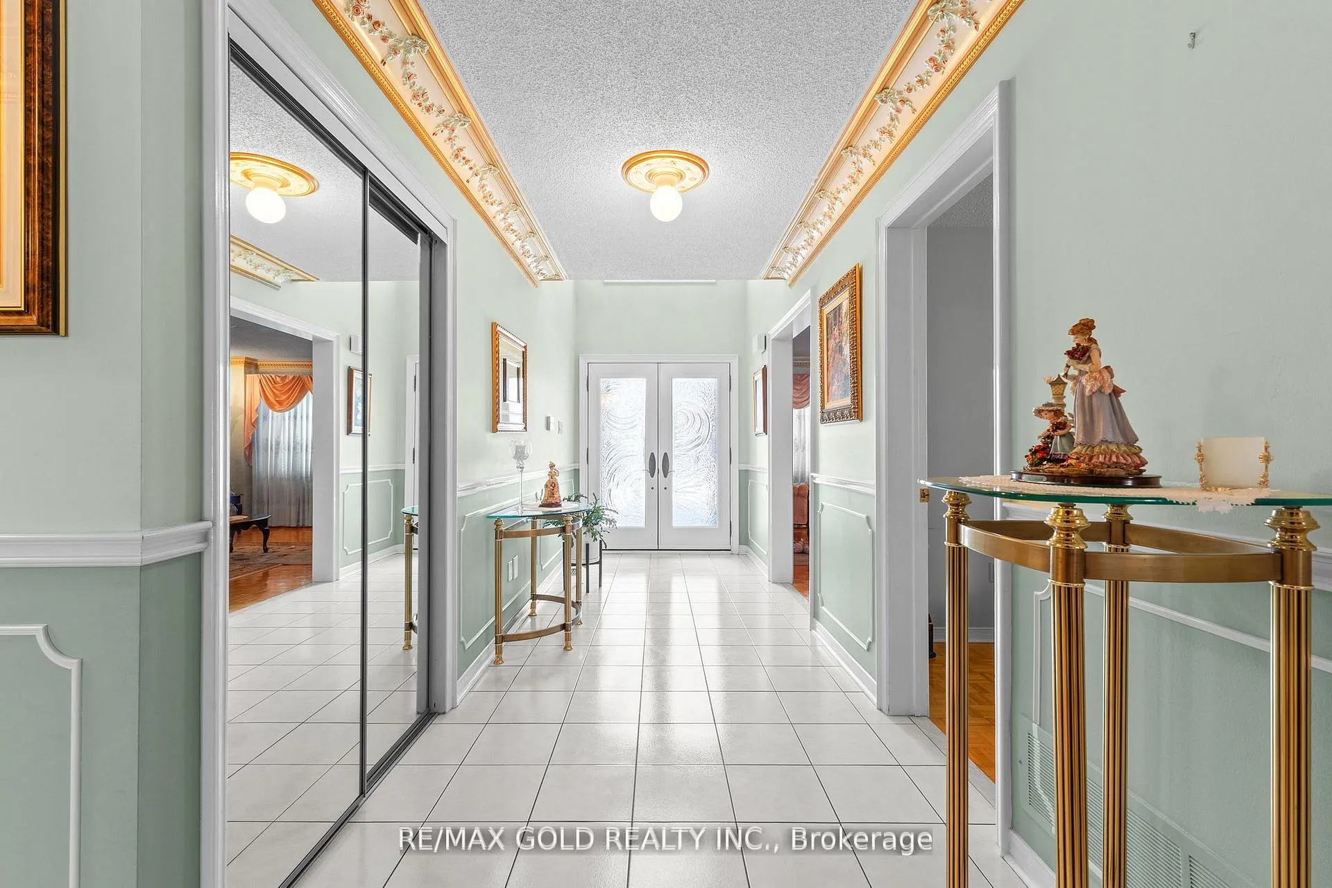 Photo 7 of 38 Mountainberry Road, Brampton, Sandringham-Wellington — HOMEH