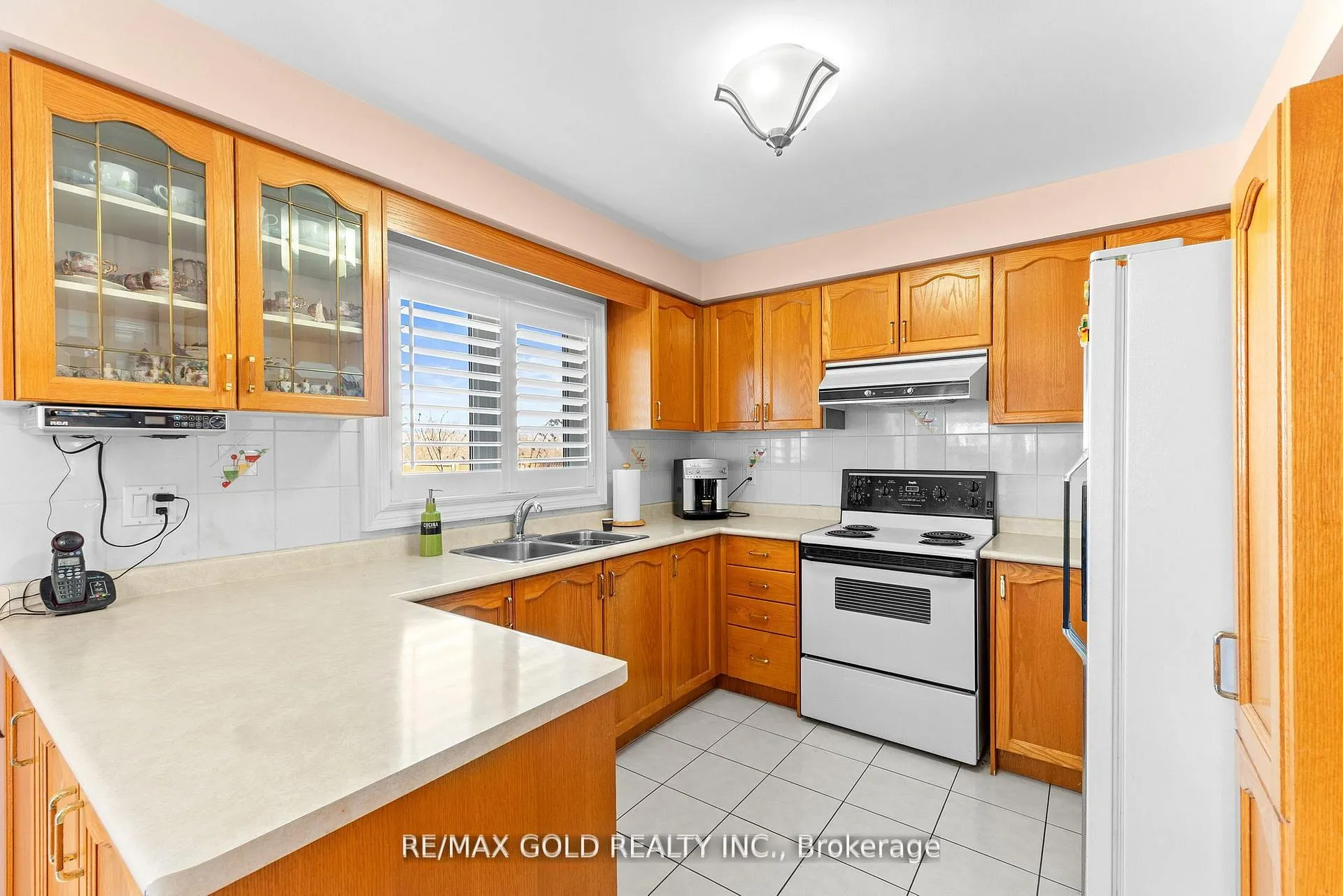 Photo 18 of 38 Mountainberry Road, Brampton, Sandringham-Wellington — HOMEH