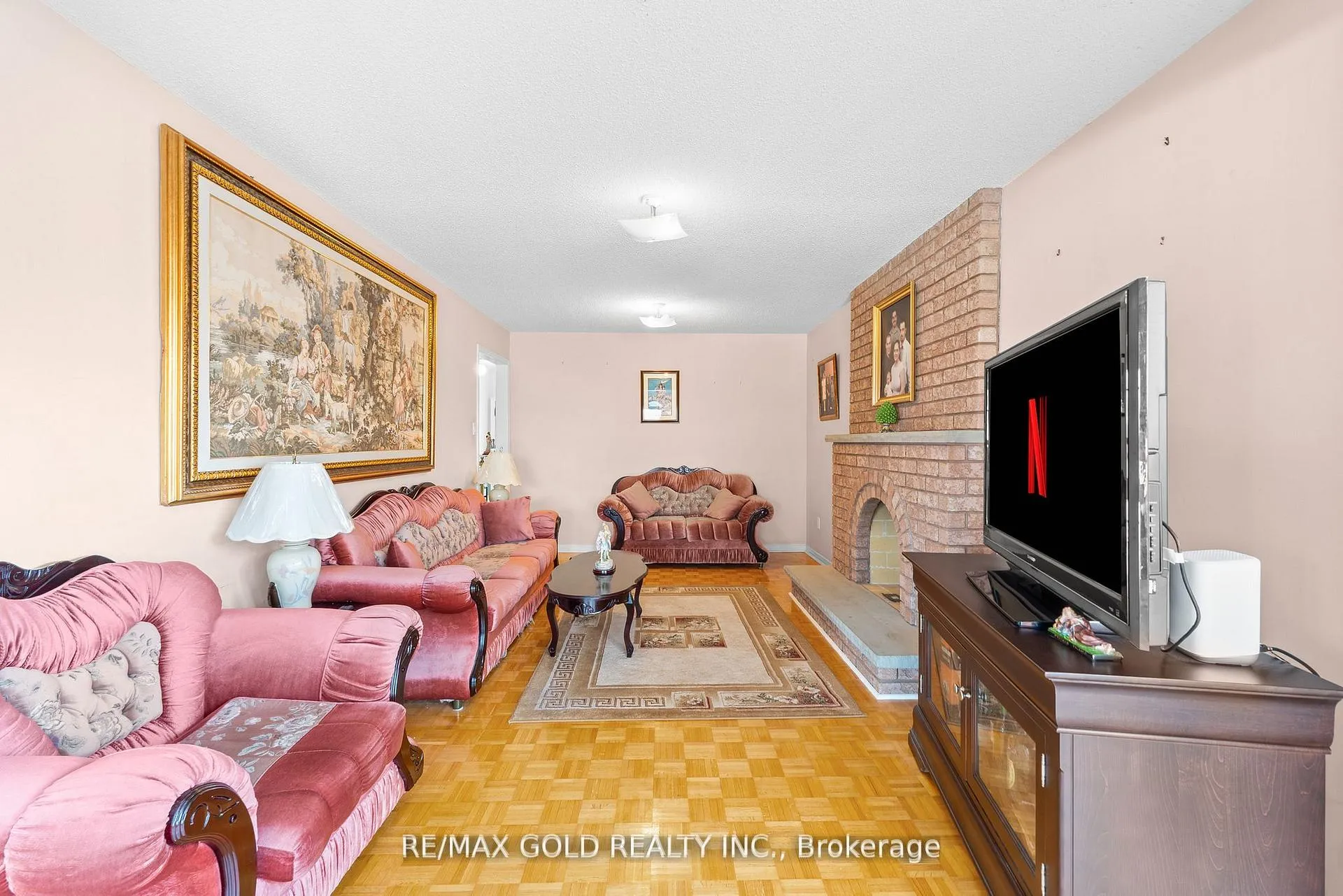 Photo 24 of 38 Mountainberry Road, Brampton, Sandringham-Wellington — HOMEH