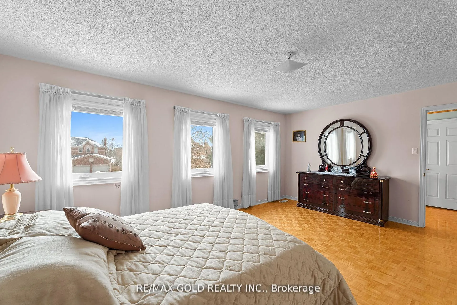 Photo 34 of 38 Mountainberry Road, Brampton, Sandringham-Wellington — HOMEH