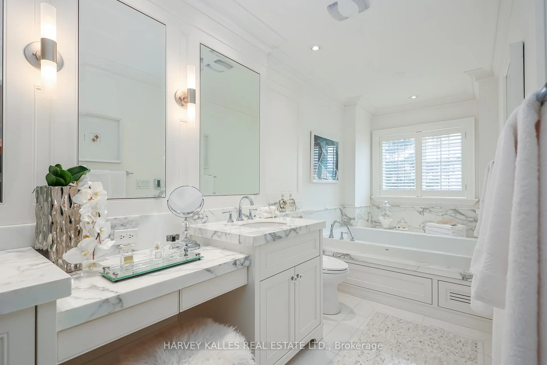 Photo 32 of 34 Latimer Avenue, Toronto, Forest Hill North — HOMEH