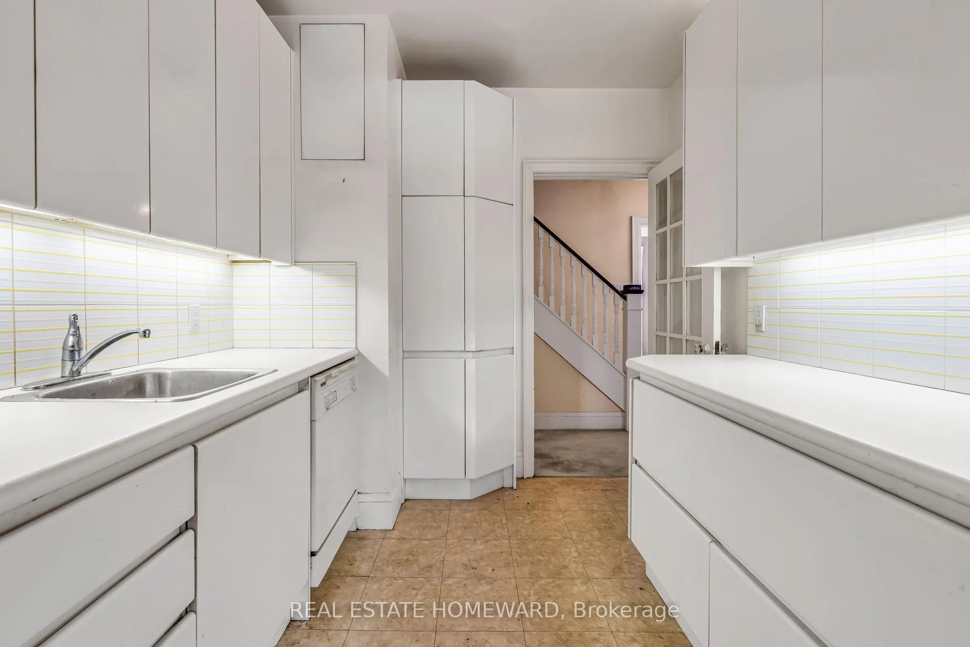 Photo 11 of 94 Fairlawn Avenue, Toronto, Lawrence Park North — HOMEH