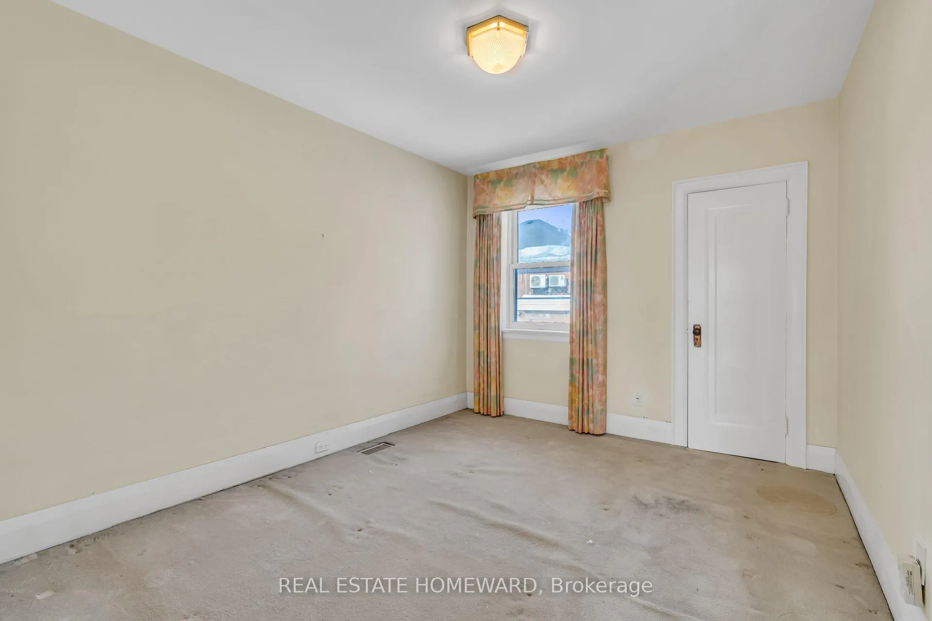Photo 18 of 94 Fairlawn Avenue, Toronto, Lawrence Park North — HOMEH