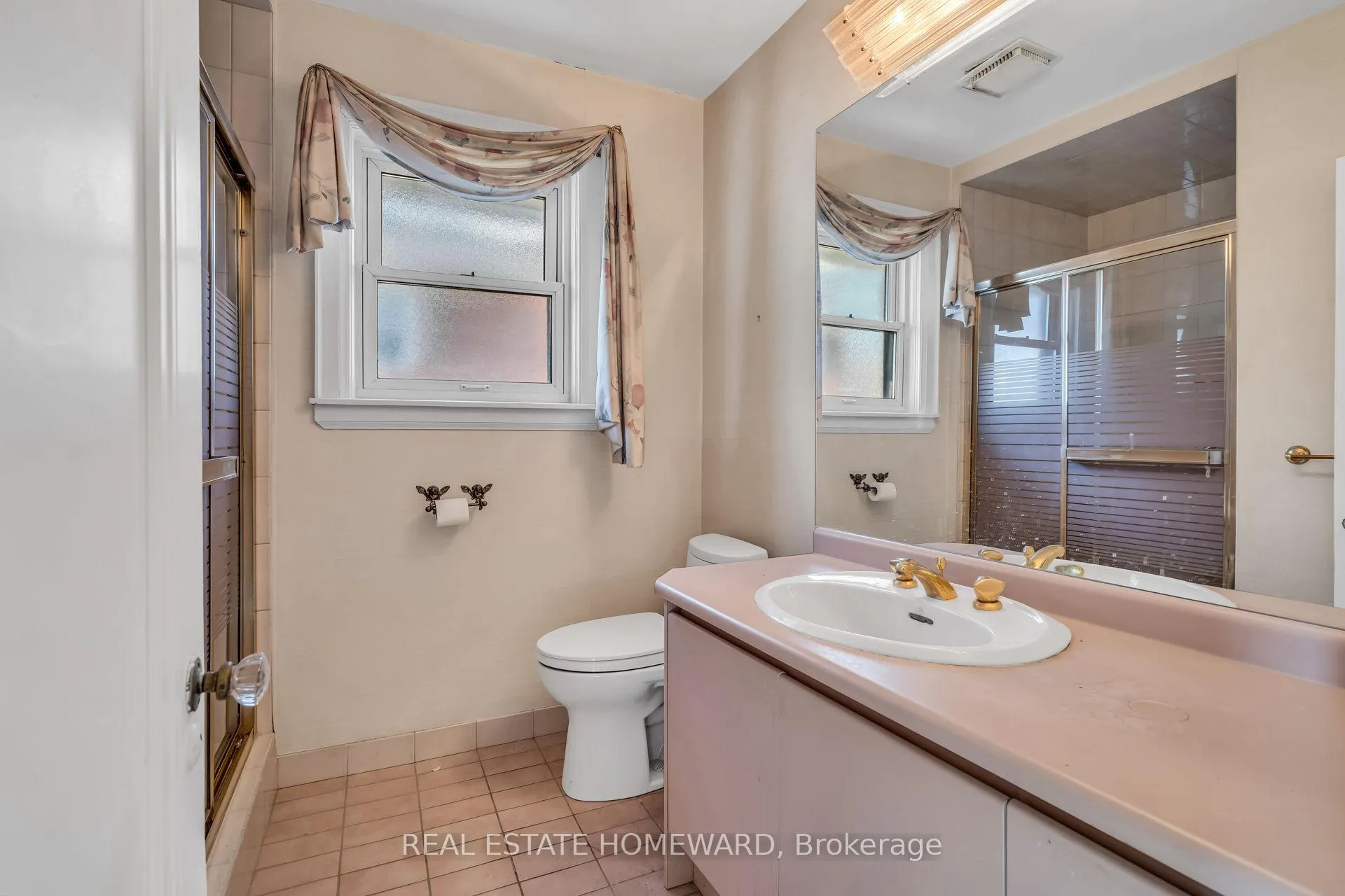 Photo 20 of 94 Fairlawn Avenue, Toronto, Lawrence Park North — HOMEH