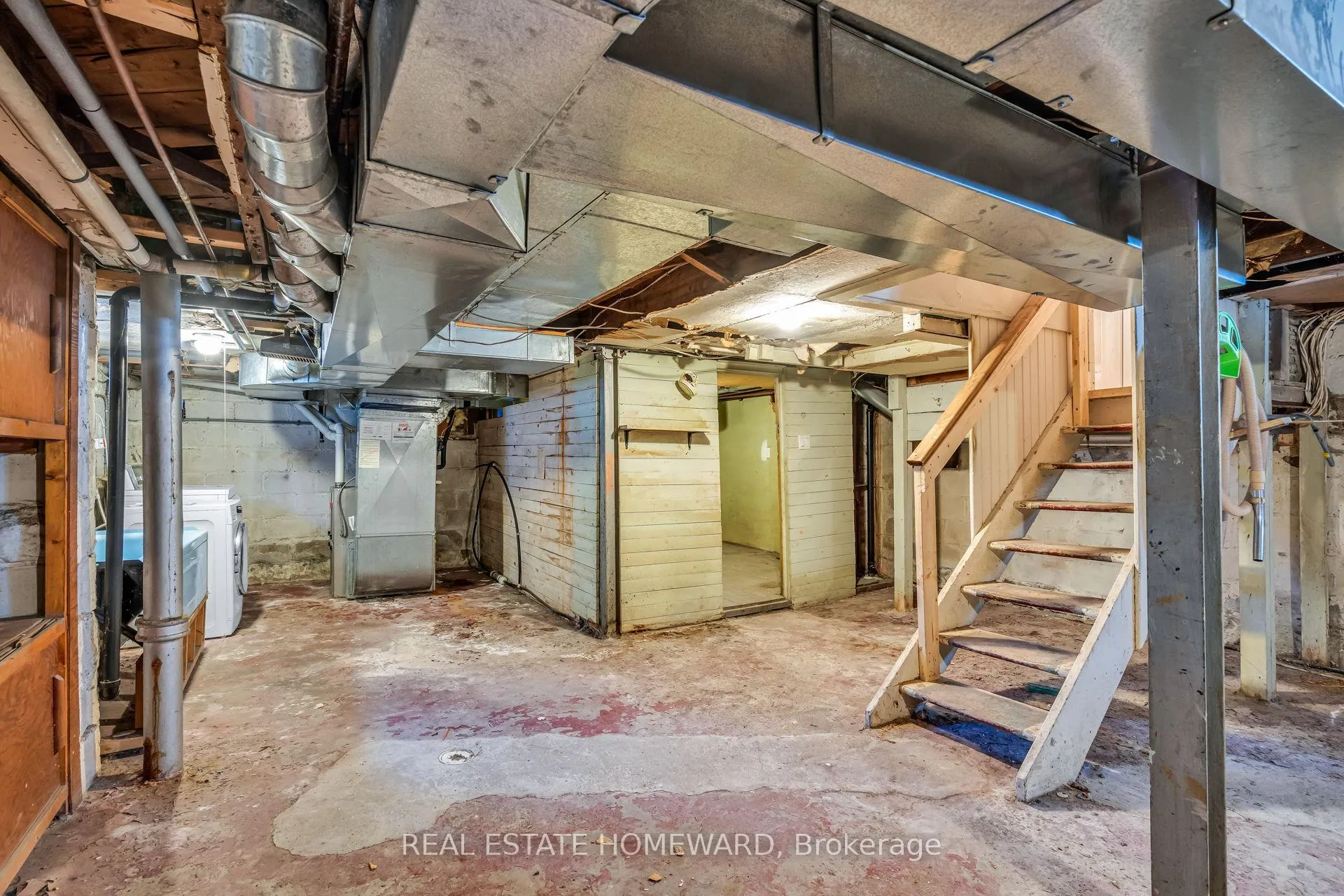 Photo 21 of 94 Fairlawn Avenue, Toronto, Lawrence Park North — HOMEH