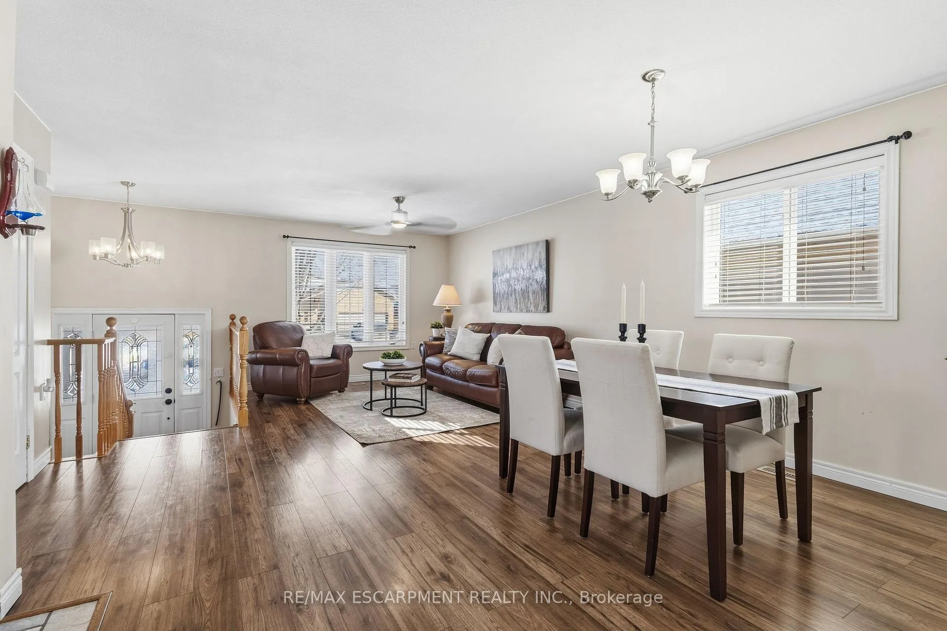 Photo 12 of 29 Longview Court, Hamilton, Mount Hope — HOMEH