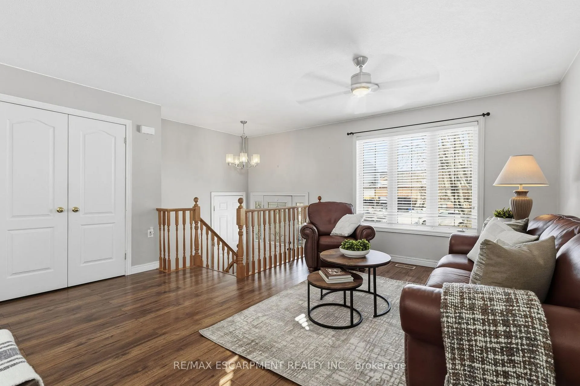 Photo 15 of 29 Longview Court, Hamilton, Mount Hope — HOMEH