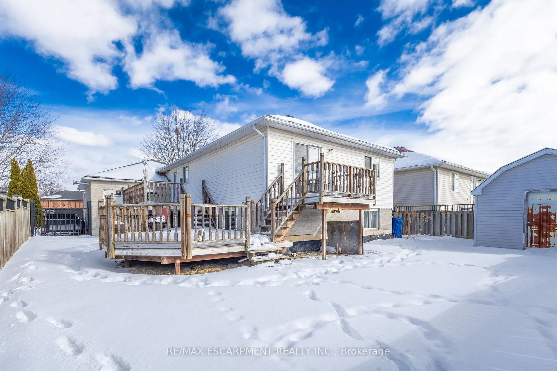 Photo 37 of 29 Longview Court, Hamilton, Mount Hope — HOMEH