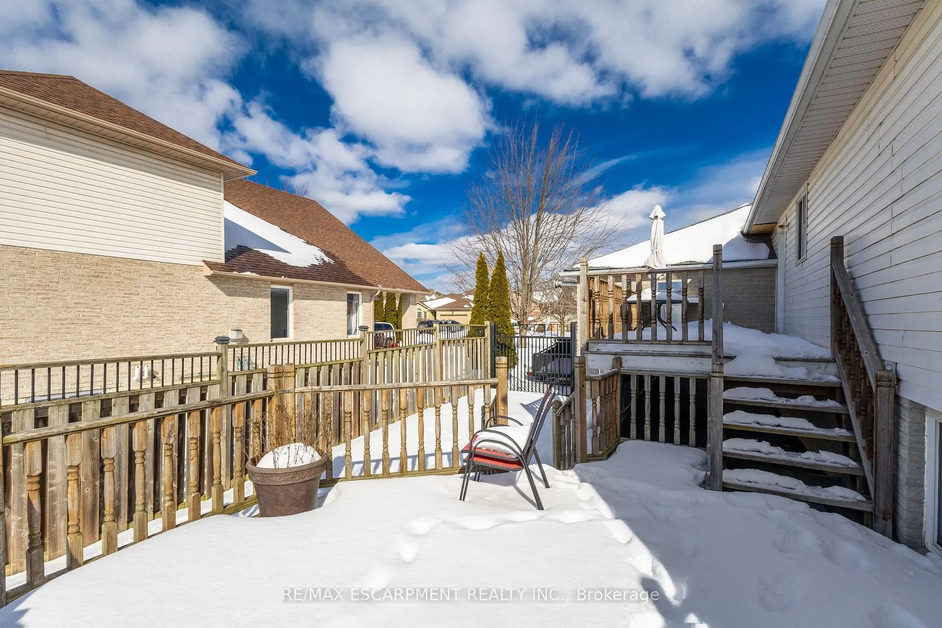 Photo 42 of 29 Longview Court, Hamilton, Mount Hope — HOMEH