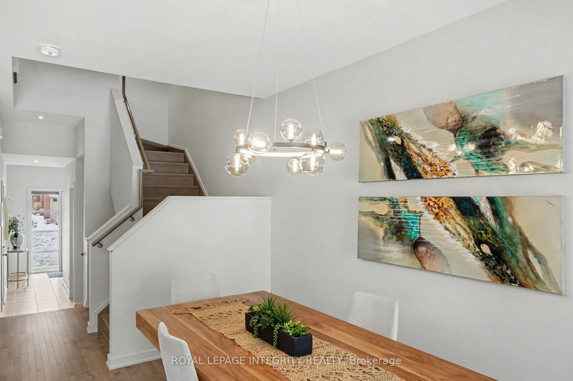 Photo 12 of 725 Guardian Grove, Ottawa, Riverside South/Gloucester Glen — HOMEH