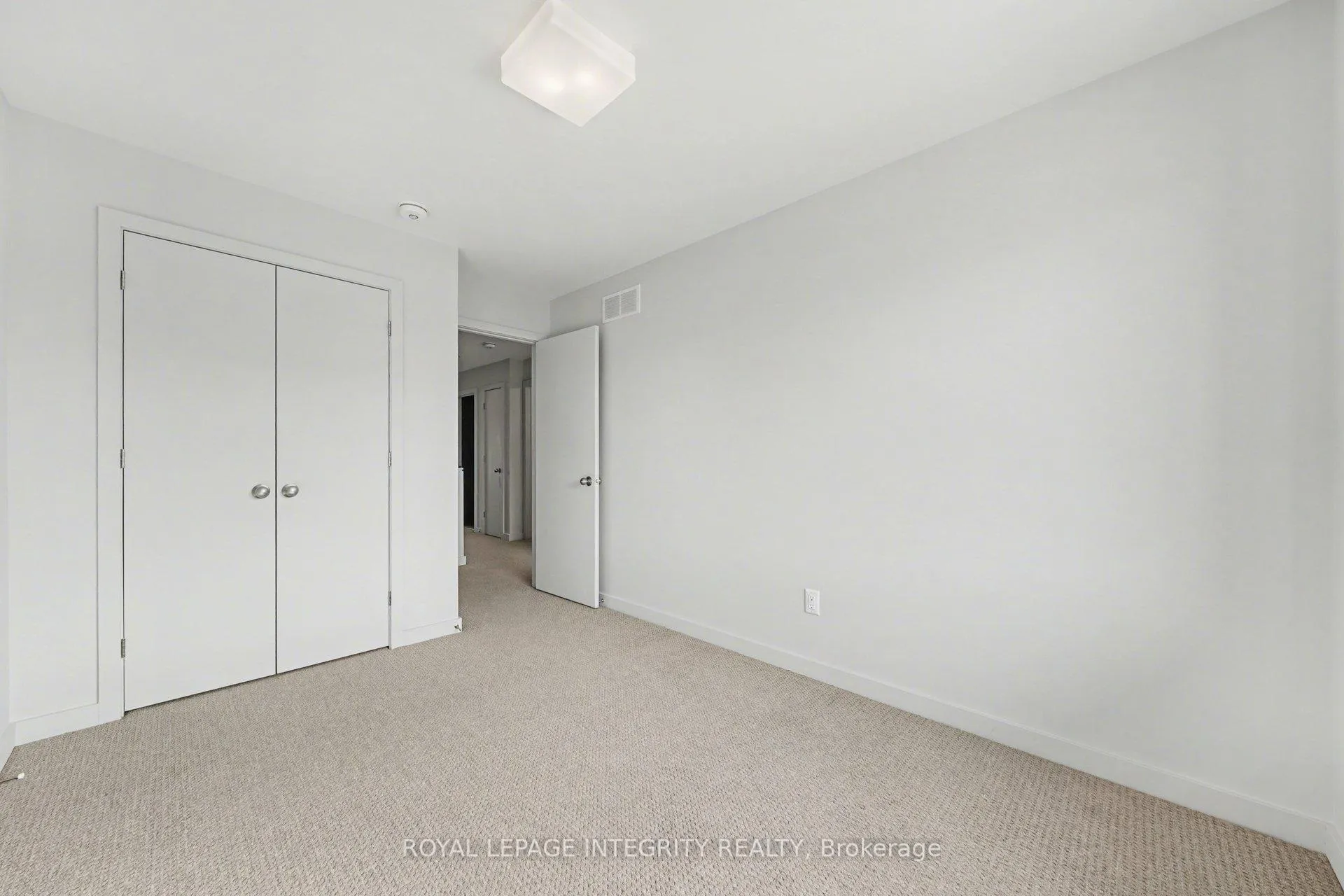 Photo 23 of 725 Guardian Grove, Ottawa, Riverside South/Gloucester Glen — HOMEH