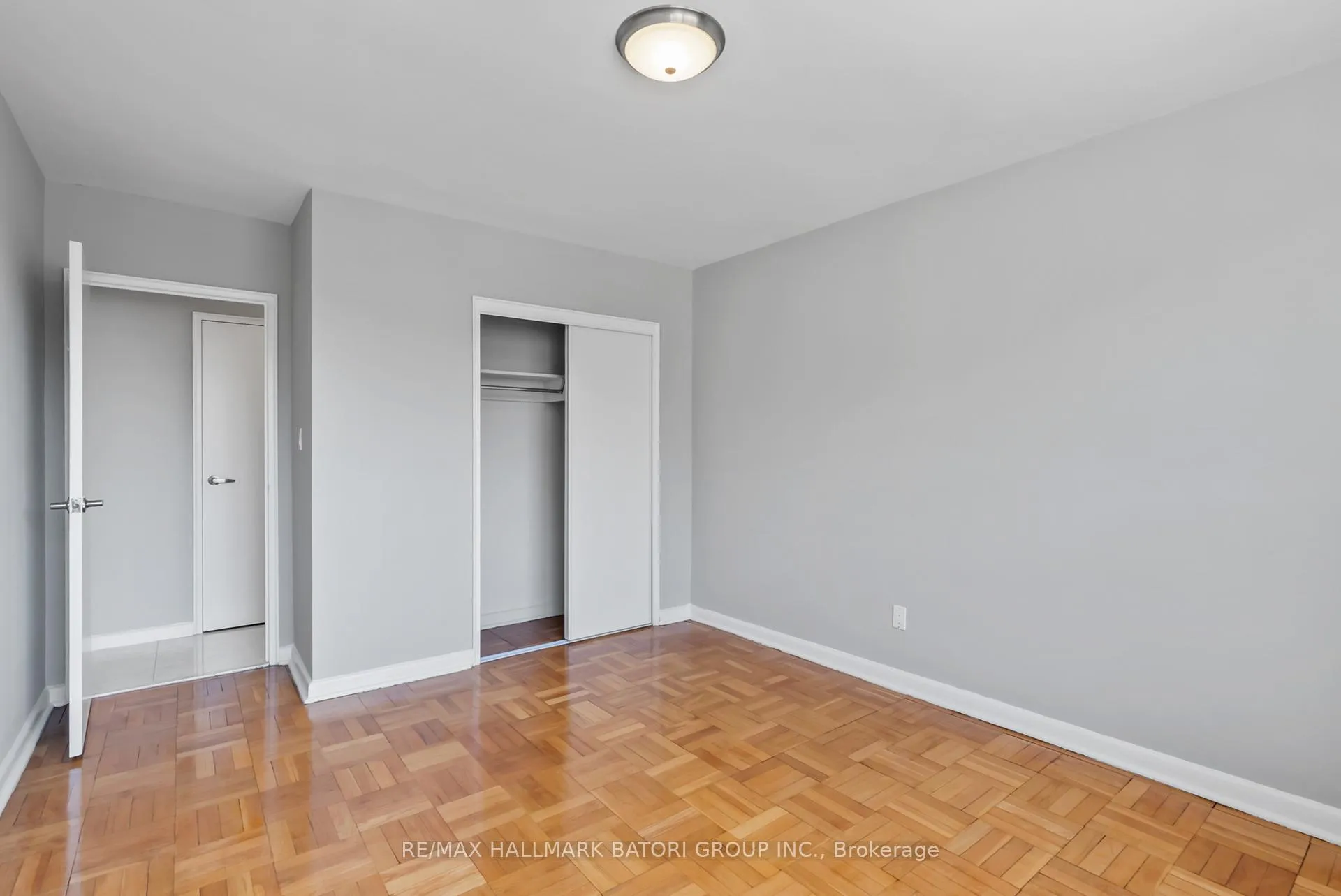 Photo 6 of Unit 403, 159 Russell Hill Road, Toronto, Casa Loma — HOMEH
