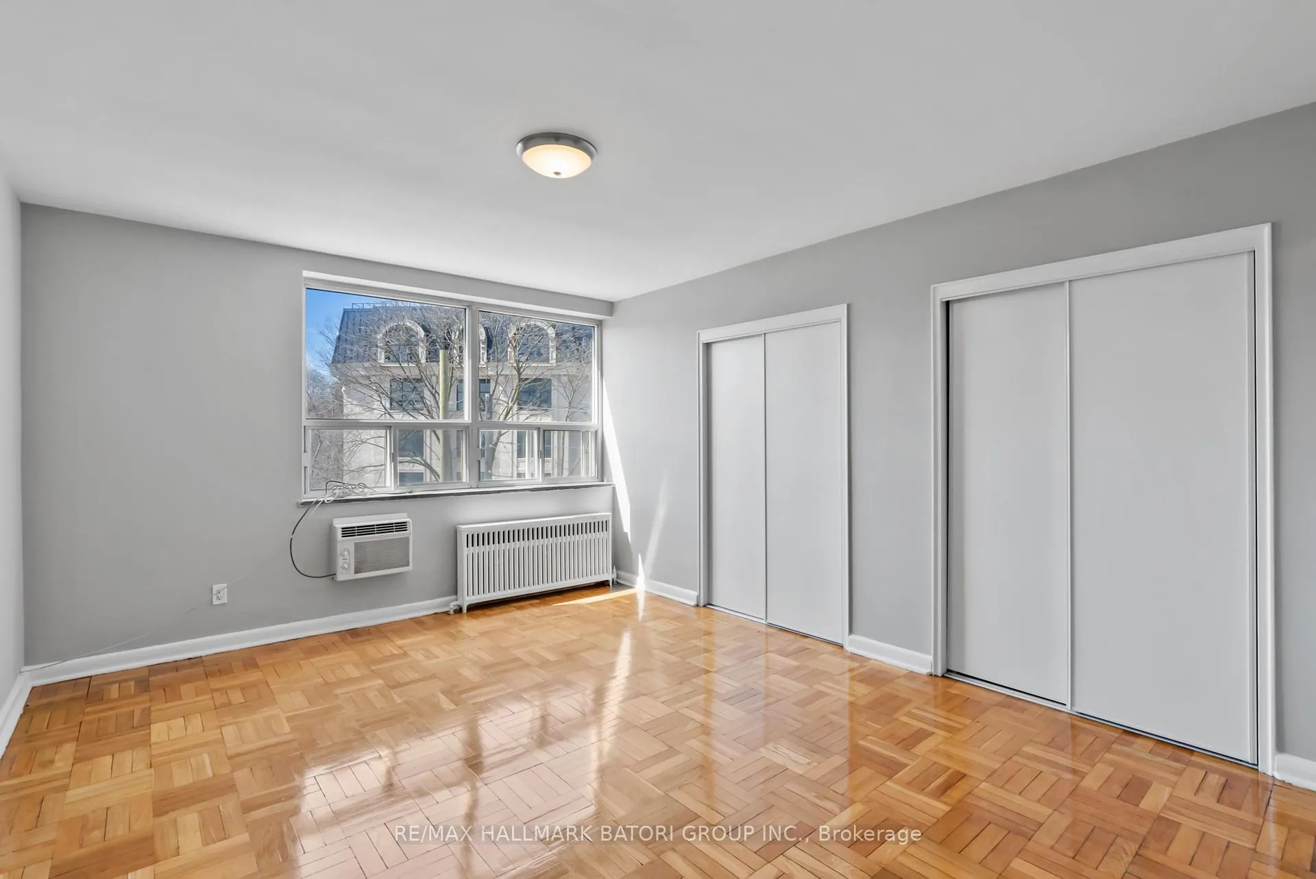 Photo 10 of Unit 403, 159 Russell Hill Road, Toronto, Casa Loma — HOMEH