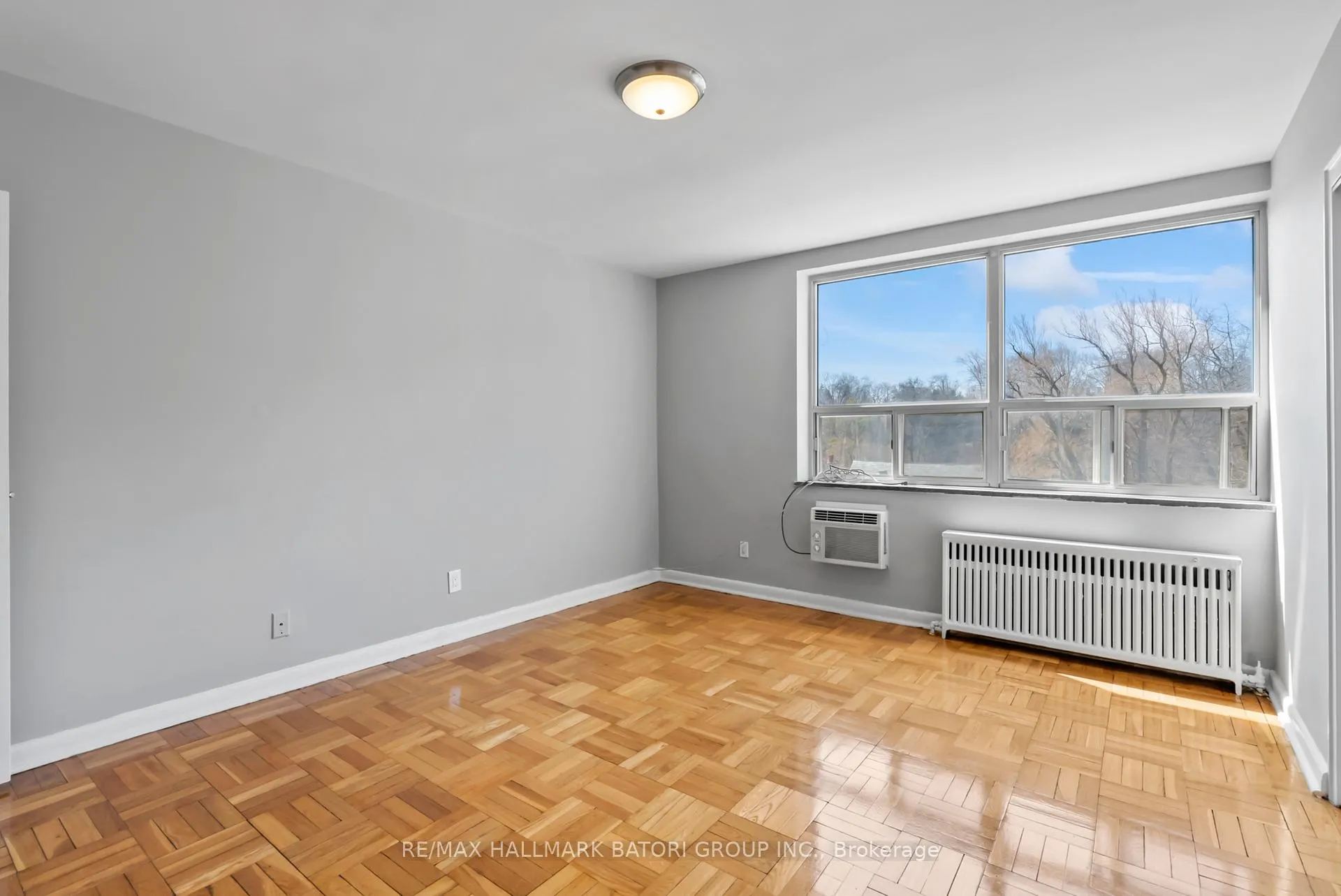 Photo 11 of Unit 403, 159 Russell Hill Road, Toronto, Casa Loma — HOMEH