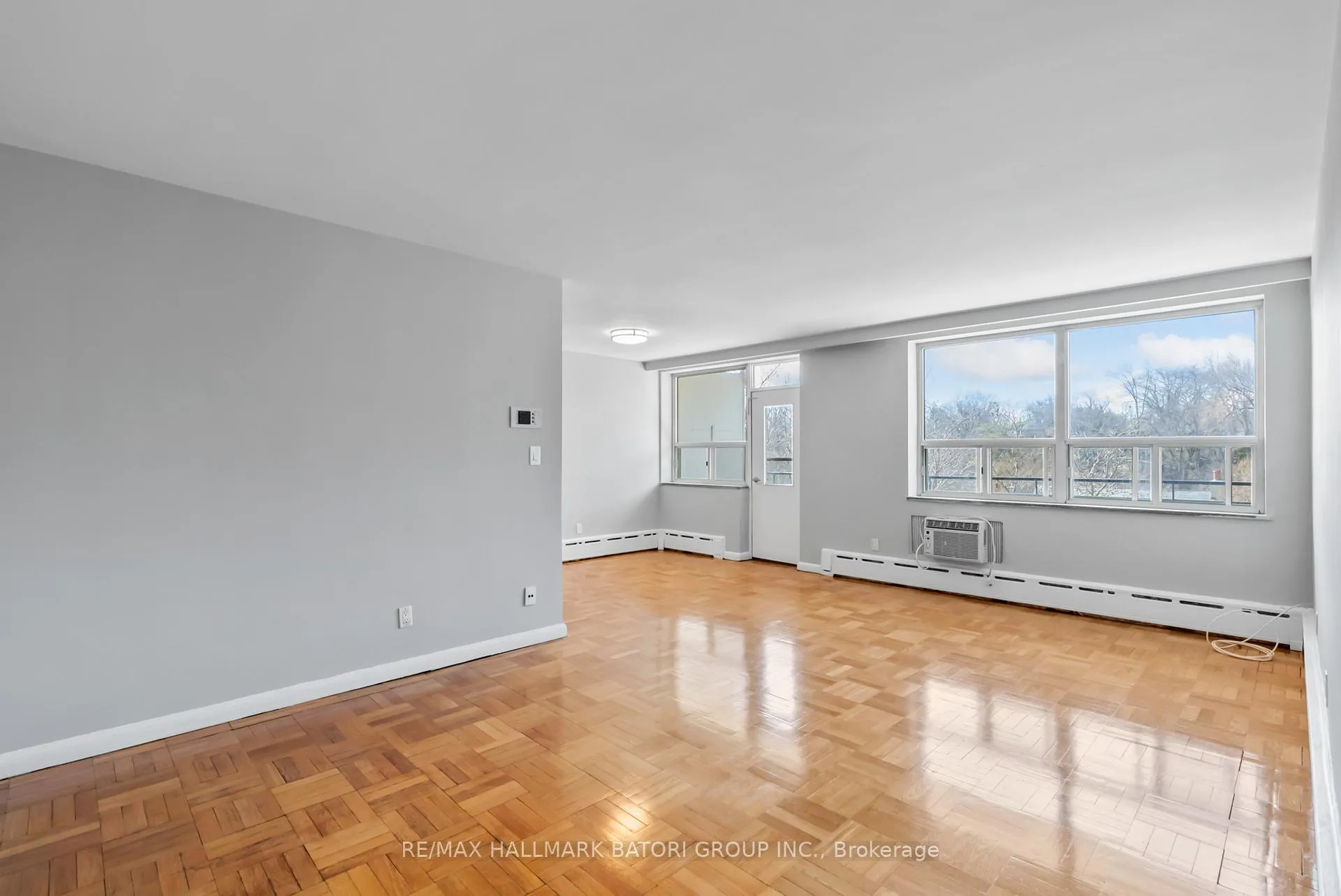 Photo 14 of Unit 403, 159 Russell Hill Road, Toronto, Casa Loma — HOMEH