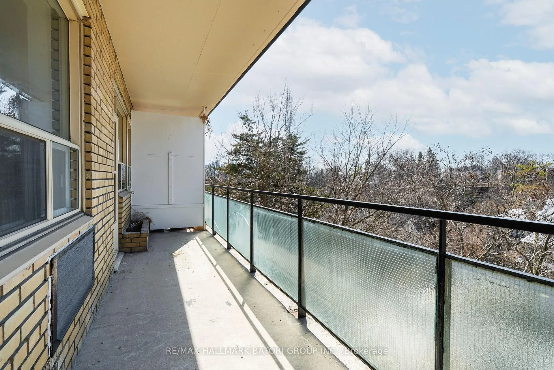 Photo 22 of Unit 403, 159 Russell Hill Road, Toronto, Casa Loma — HOMEH