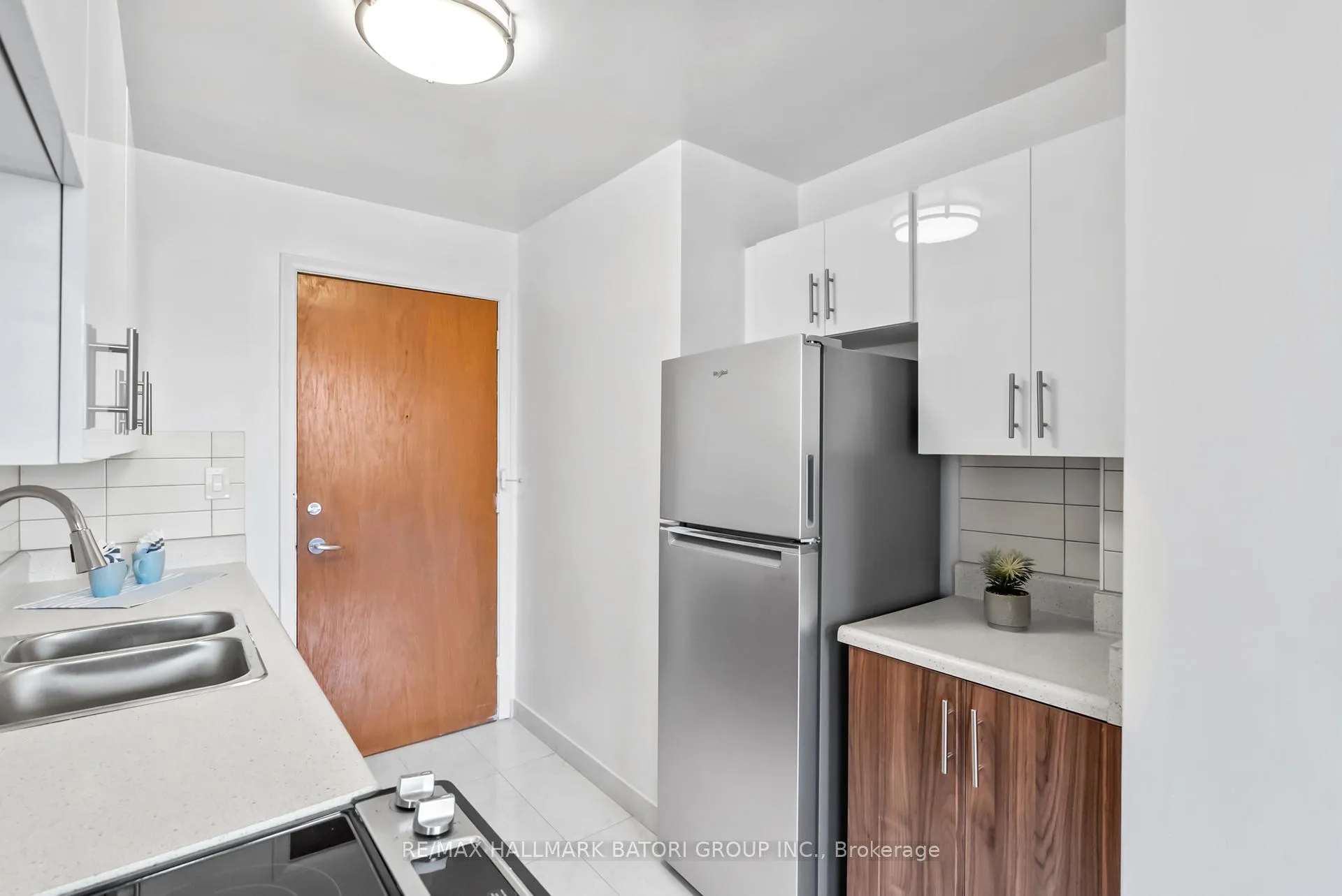 Photo 27 of Unit 403, 159 Russell Hill Road, Toronto, Casa Loma — HOMEH