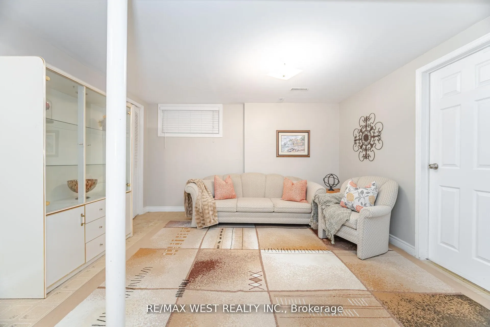 Photo 25 of 17 Malcolm Crescent, Brampton, Central Park — HOMEH
