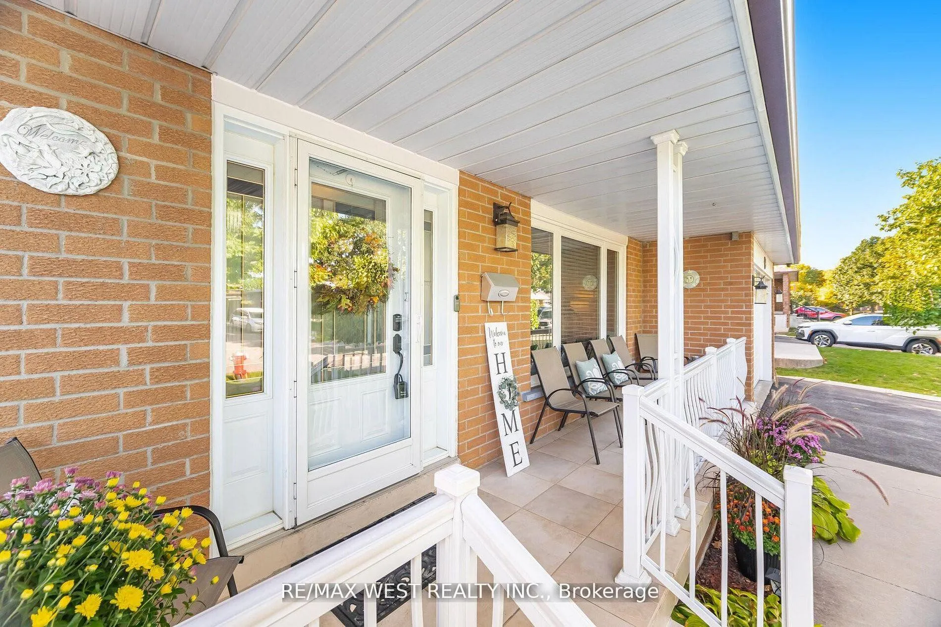 Photo 32 of 17 Malcolm Crescent, Brampton, Central Park — HOMEH