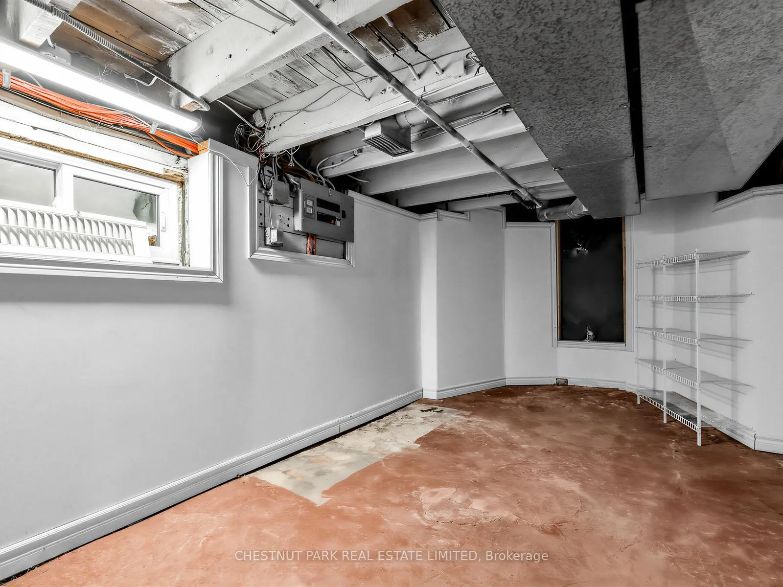 Photo 21 of 38 Walmsley Boulevard, Toronto, Yonge-St. Clair — HOMEH