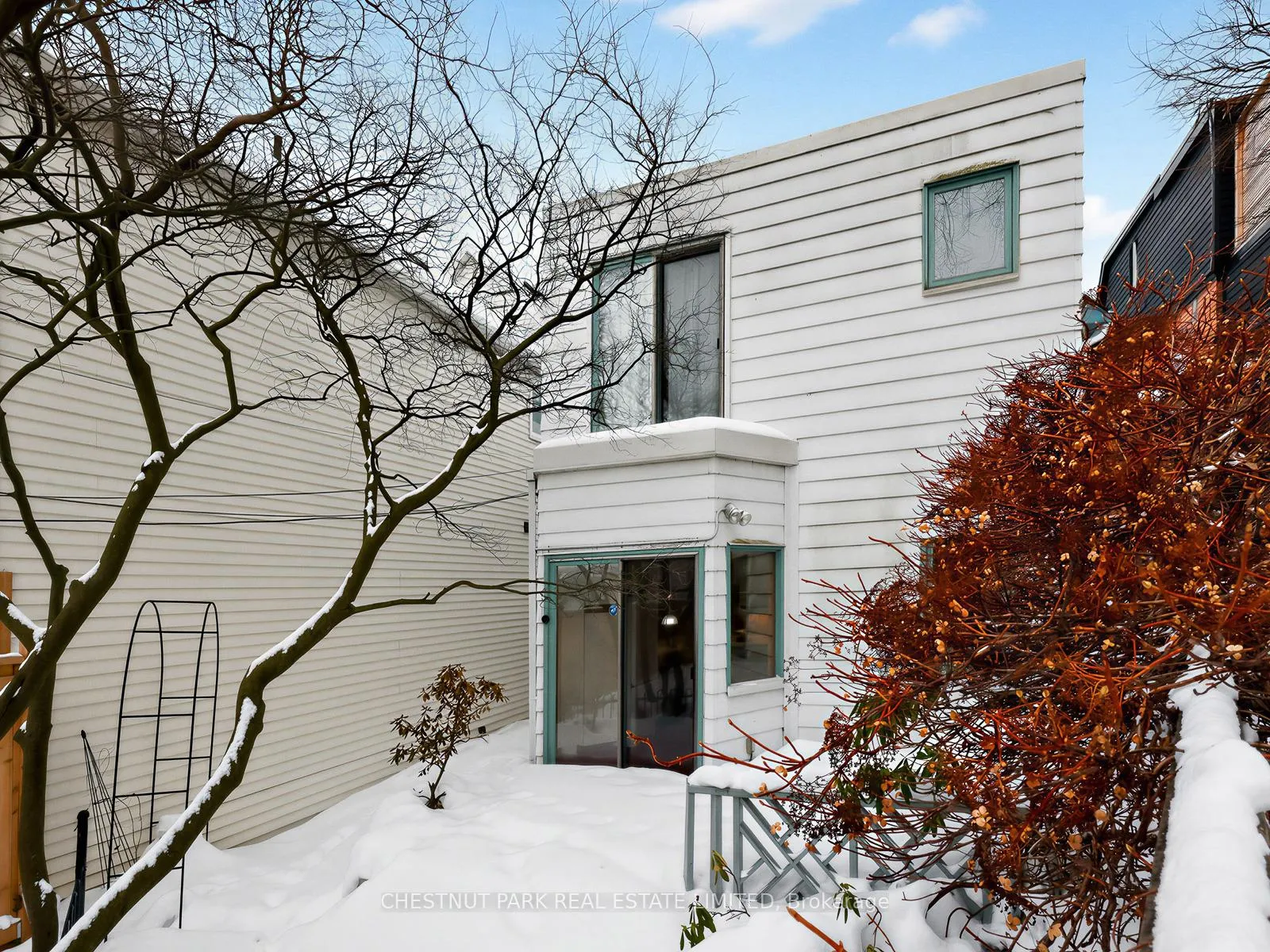 Photo 26 of 38 Walmsley Boulevard, Toronto, Yonge-St. Clair — HOMEH