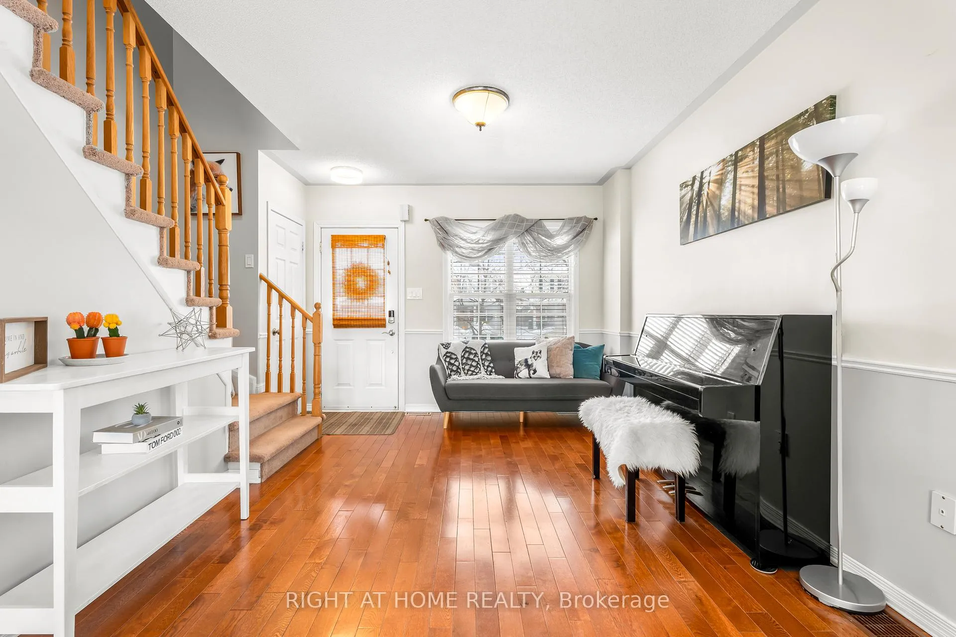 Photo 5 of 146 Maplewood Drive, Essa, Angus — HOMEH