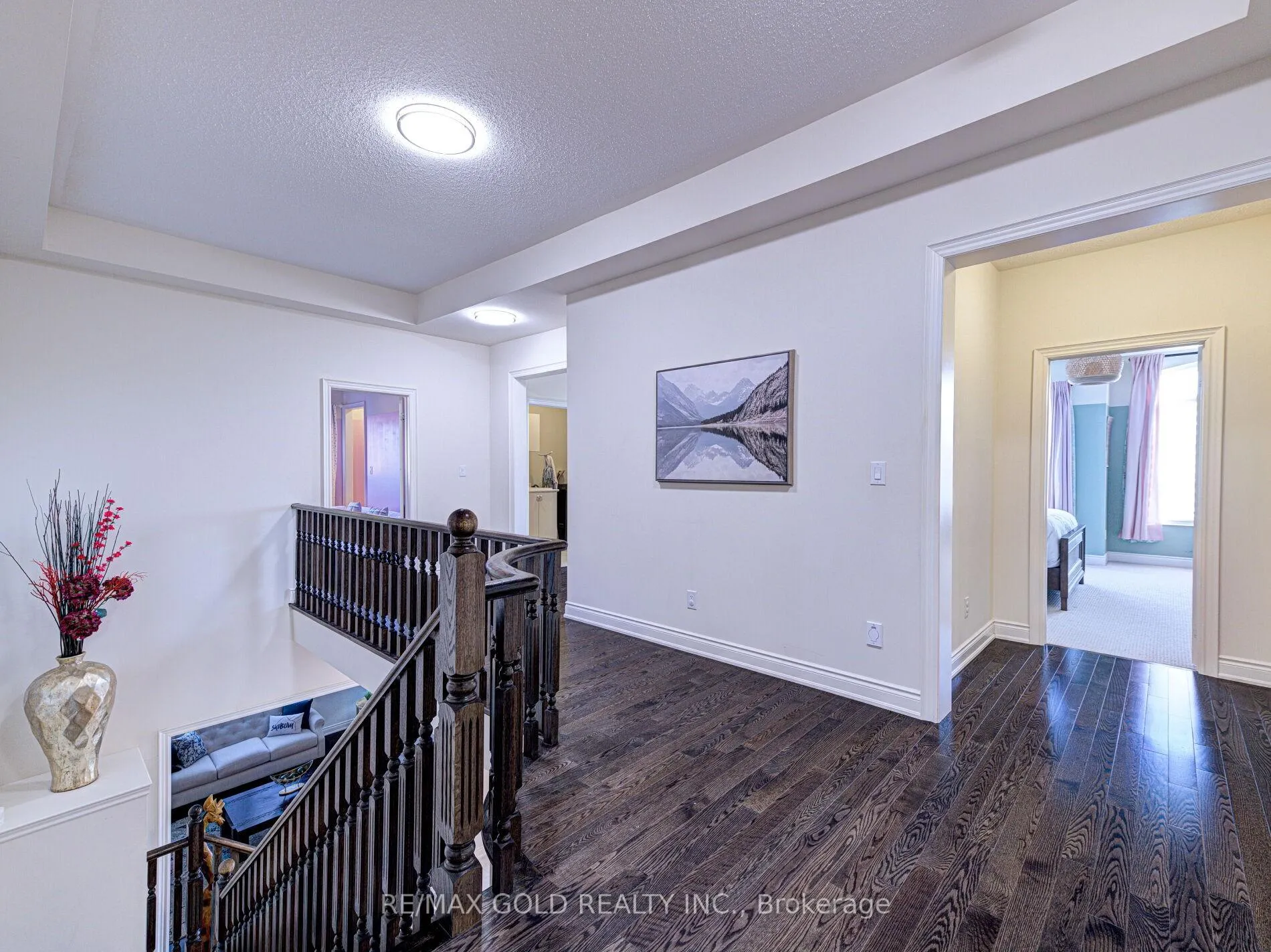 Photo 18 of 25 Leo Austin Road, Brampton, Toronto Gore Rural Estate — HOMEH