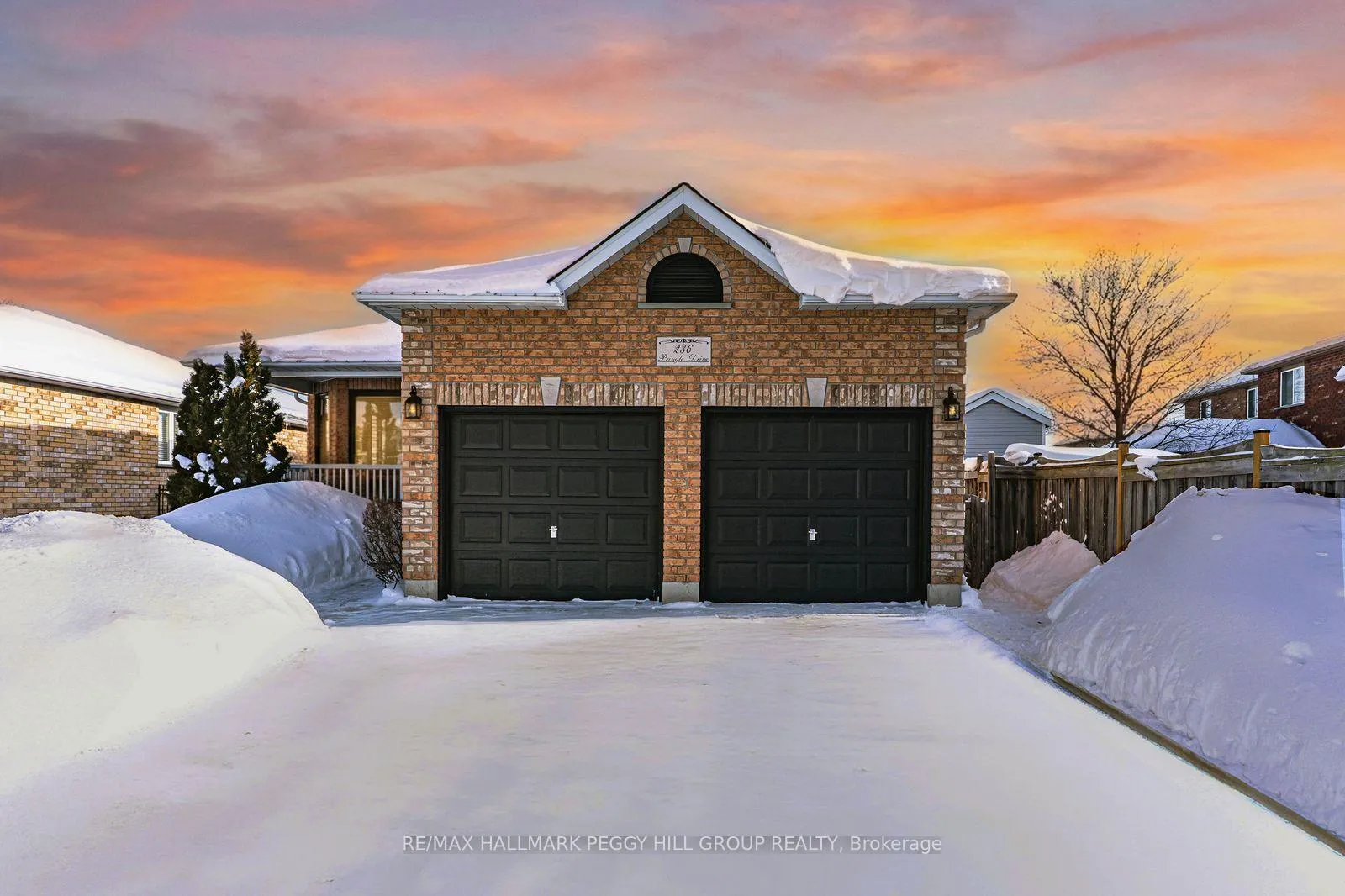 Photo 1 of 236 Pringle Drive, Barrie, Edgehill Drive — HOMEH