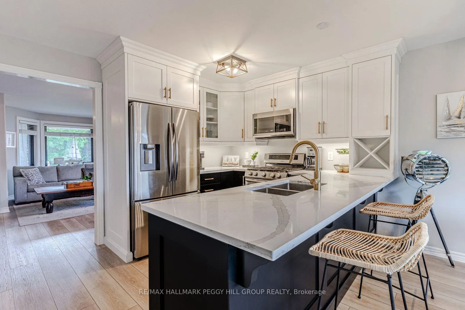 Photo 2 of 236 Pringle Drive, Barrie, Edgehill Drive — HOMEH