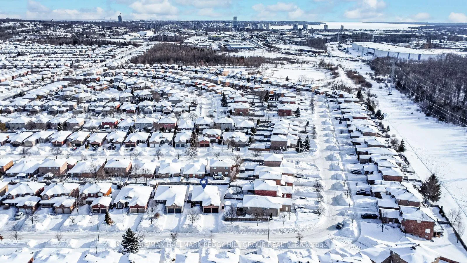 Photo 16 of 236 Pringle Drive, Barrie, Edgehill Drive — HOMEH
