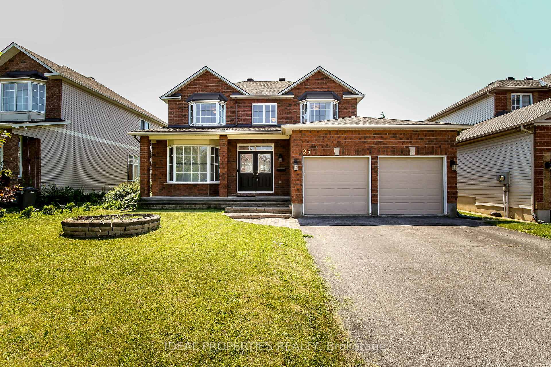 Photo 1 of 27 Fanterra Way, Ottawa, Hunt Club Park/Greenboro — HOMEH