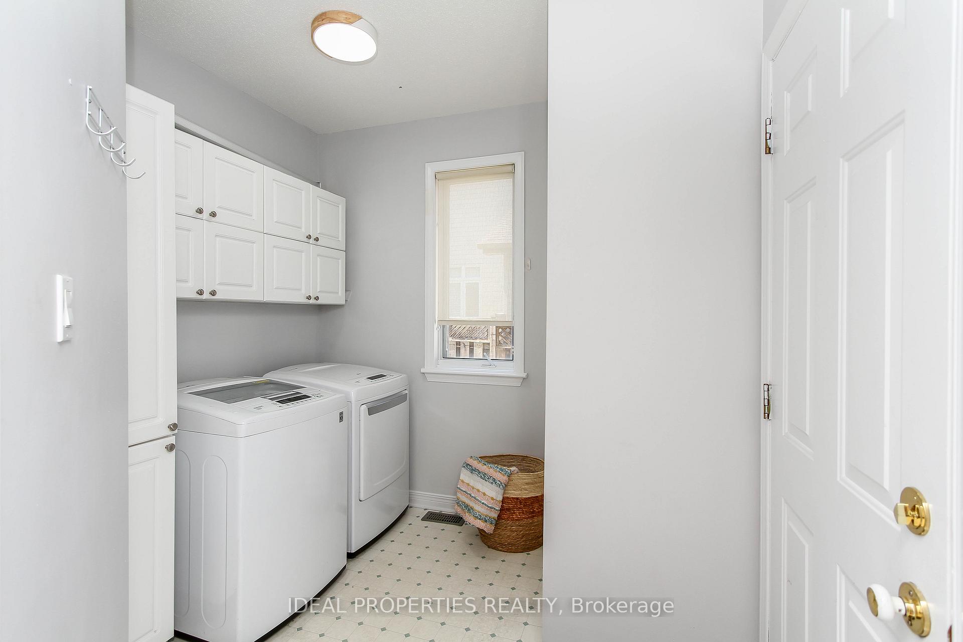 Photo 22 of 27 Fanterra Way, Ottawa, Hunt Club Park/Greenboro — HOMEH