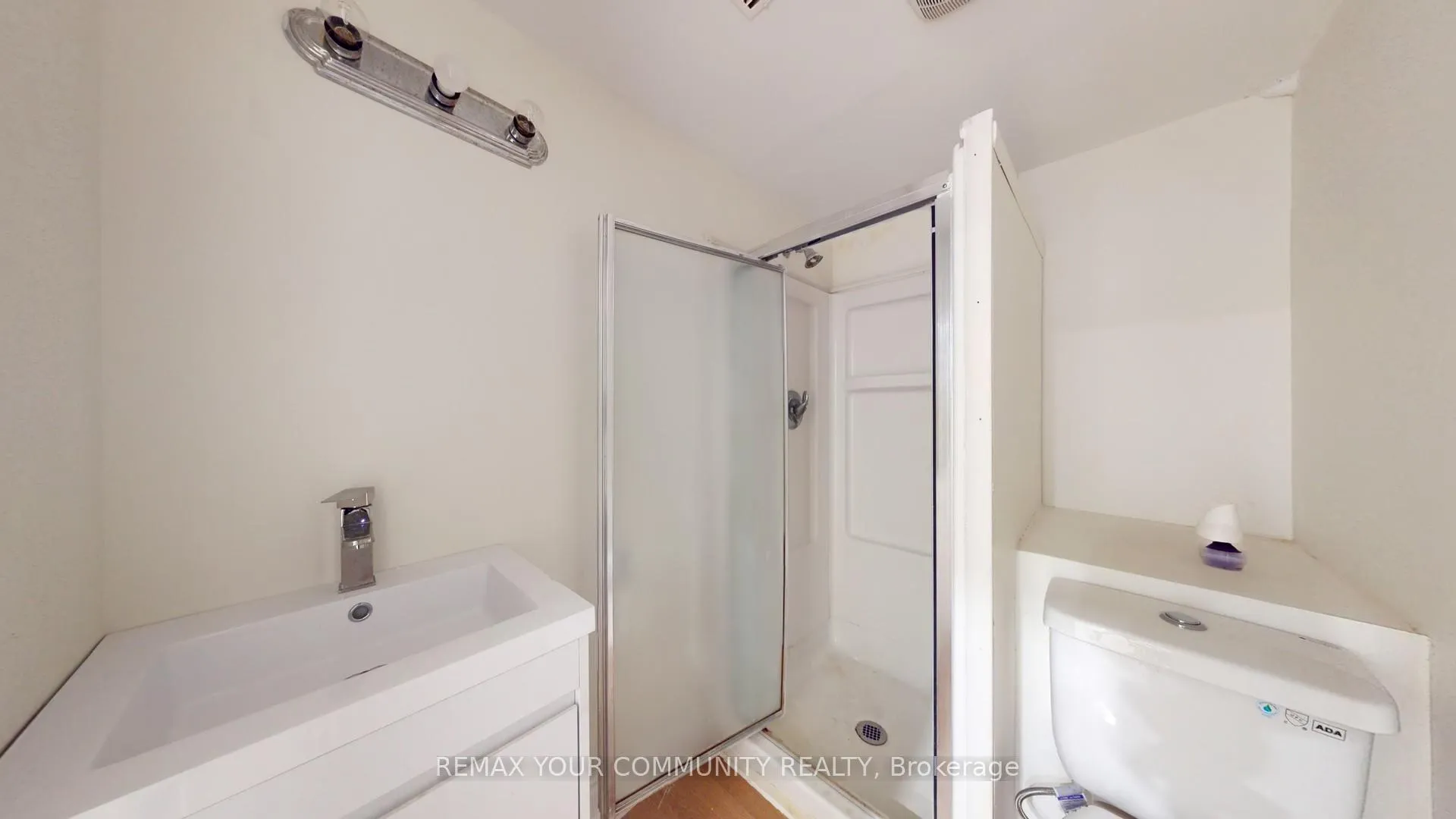 Photo 21 of 14 Lonsdale Place, Barrie, Grove East — HOMEH