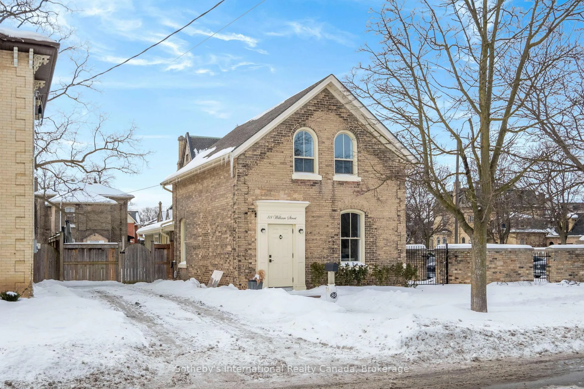 Photo 2 of 88 William Street, Brantford — HOMEH