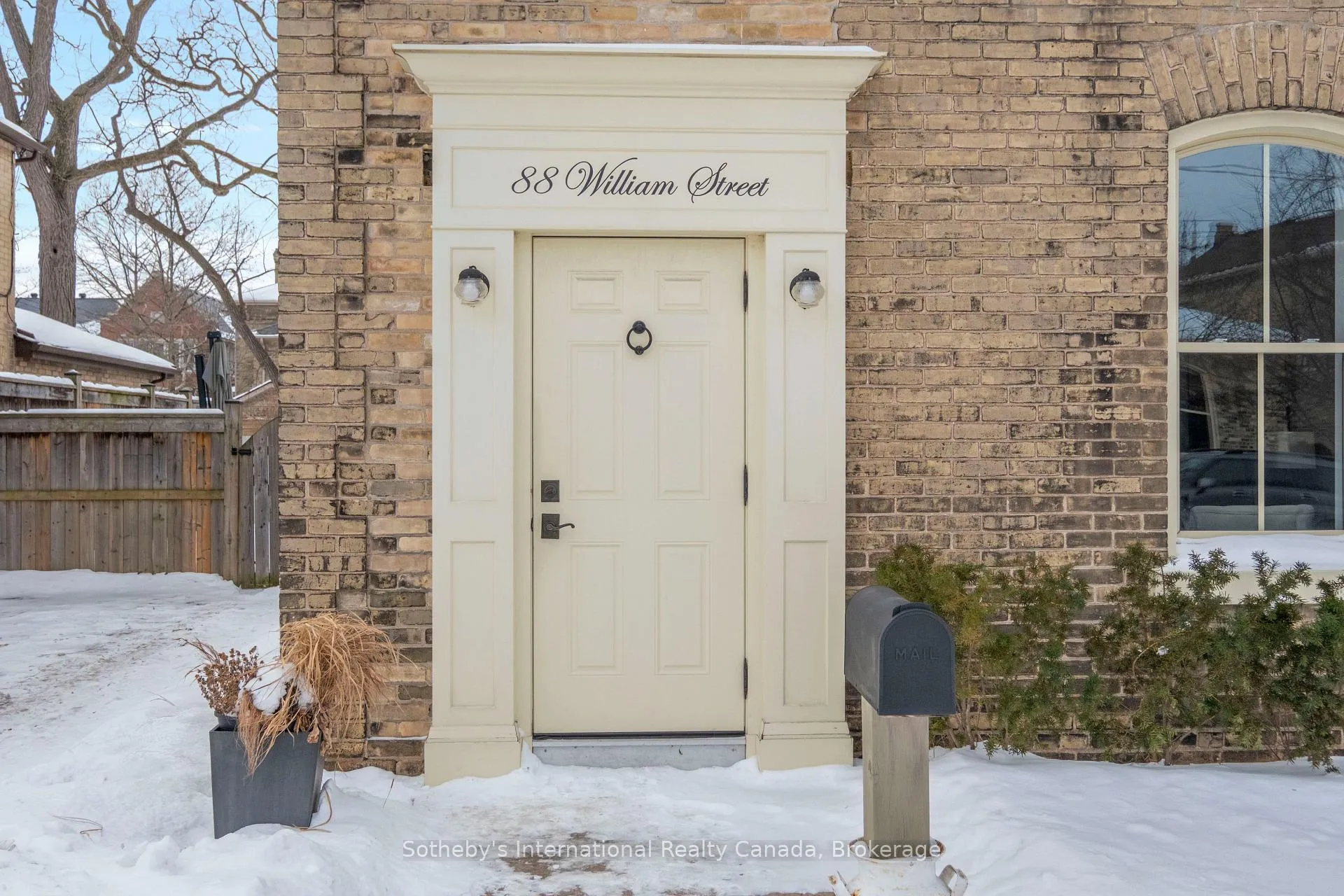 Photo 4 of 88 William Street, Brantford — HOMEH