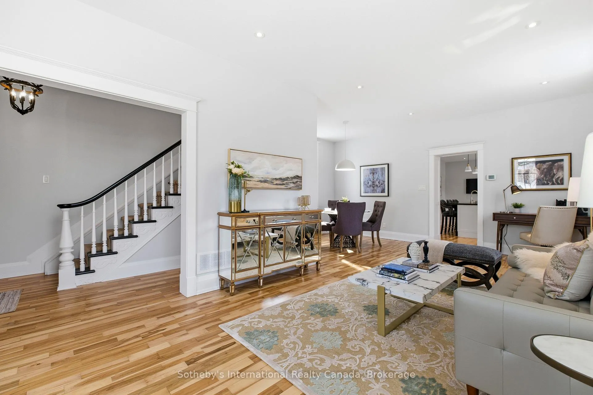 Photo 10 of 88 William Street, Brantford — HOMEH