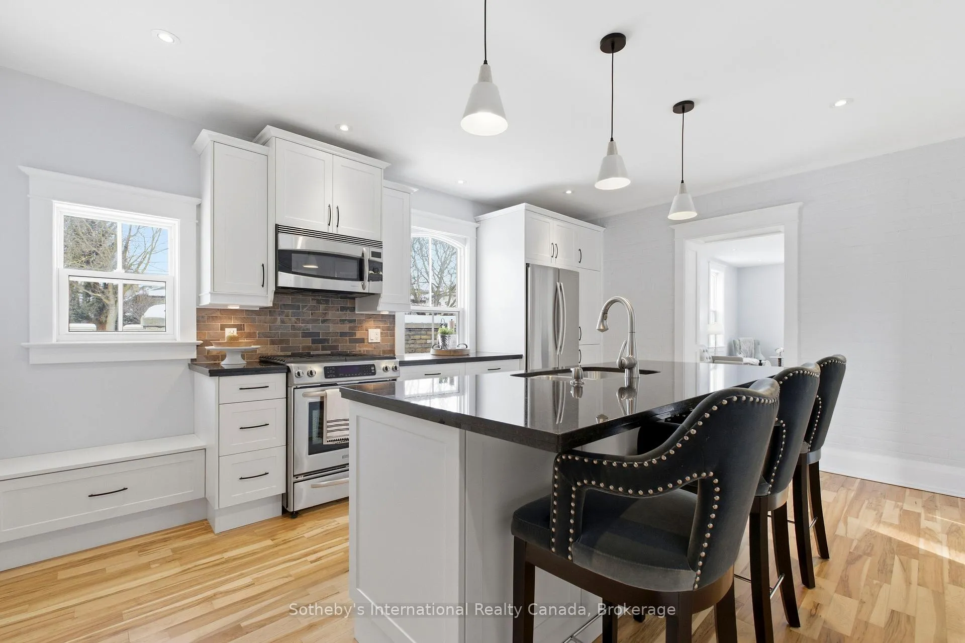 Photo 17 of 88 William Street, Brantford — HOMEH