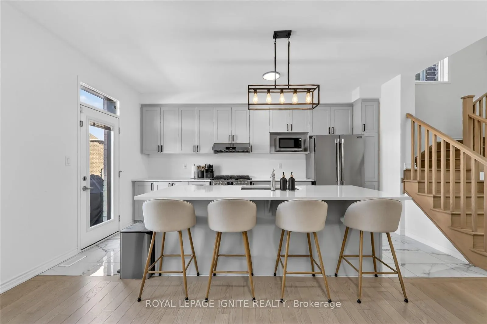 Photo 7 of 3114 Mulberry Lane, Pickering, Rural Pickering — HOMEH