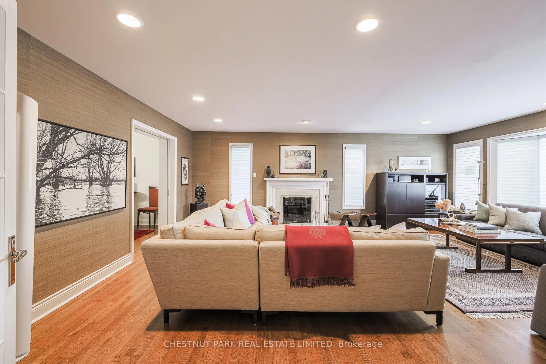 Photo 4 of 4 Cheltenham Court, Brampton, Brampton East — HOMEH