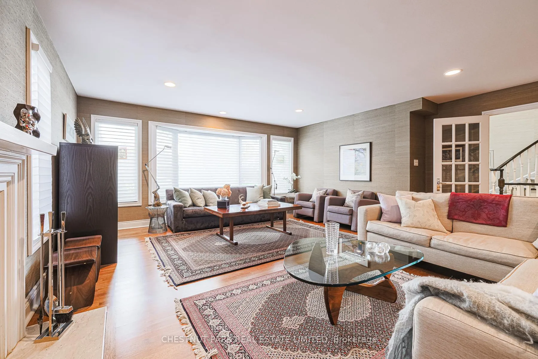 Photo 5 of 4 Cheltenham Court, Brampton, Brampton East — HOMEH