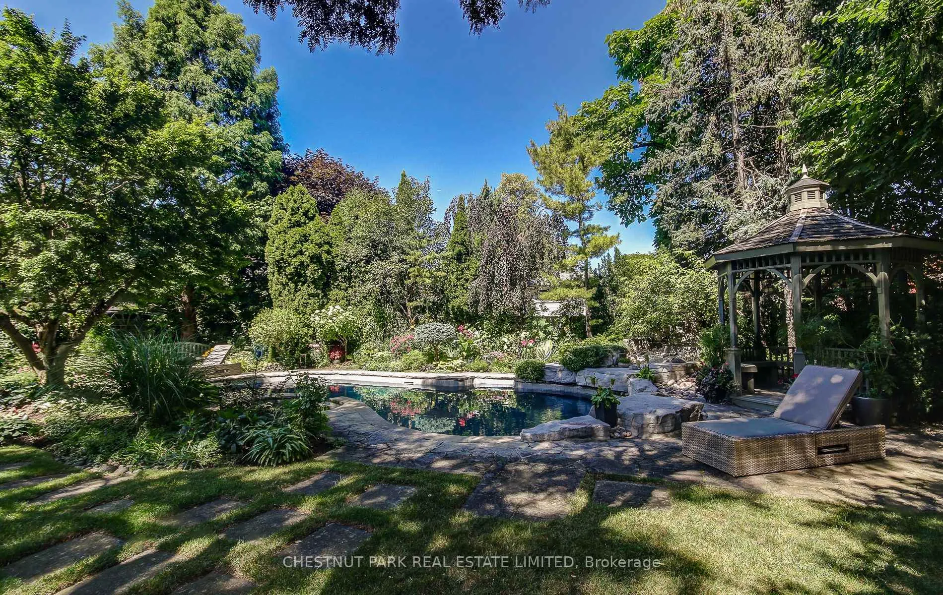 Photo 39 of 4 Cheltenham Court, Brampton, Brampton East — HOMEH