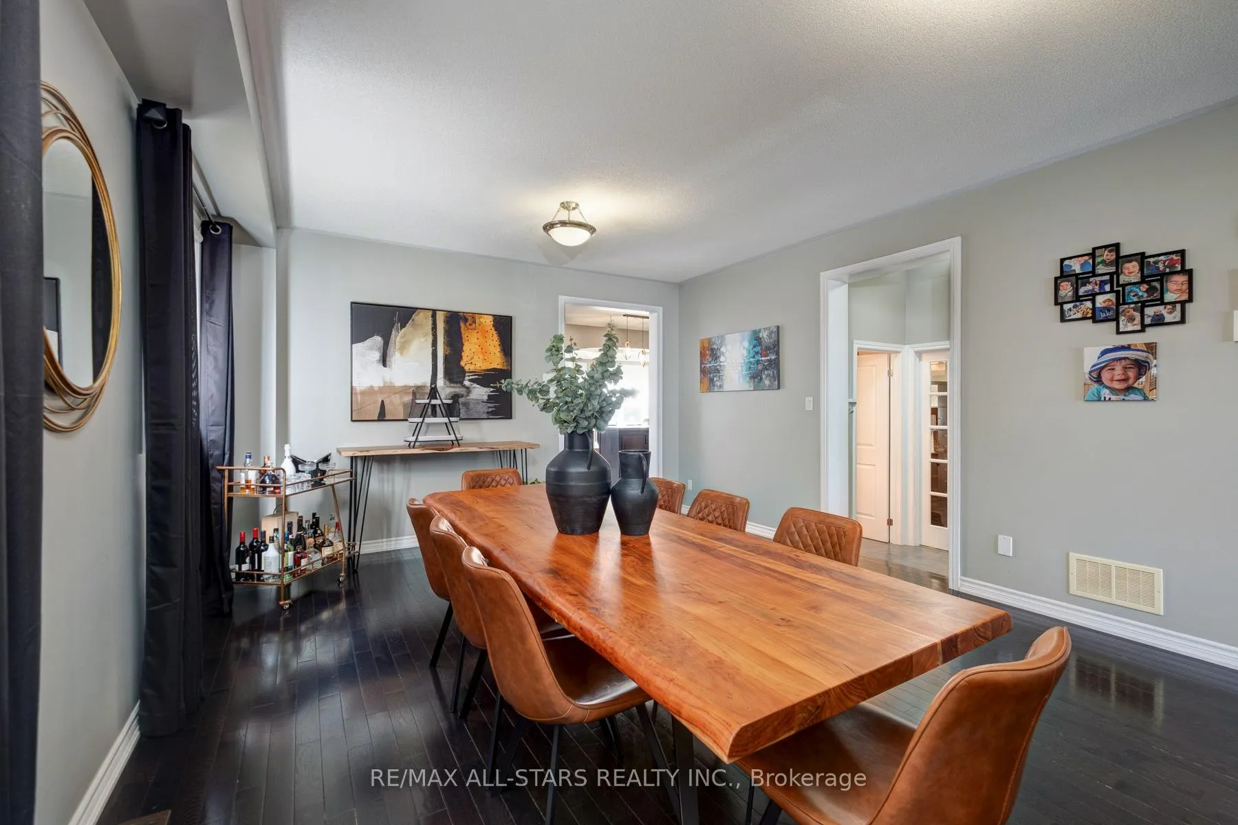 Photo 10 of 45 Jarrow Crescent, Whitby, Brooklin — HOMEH