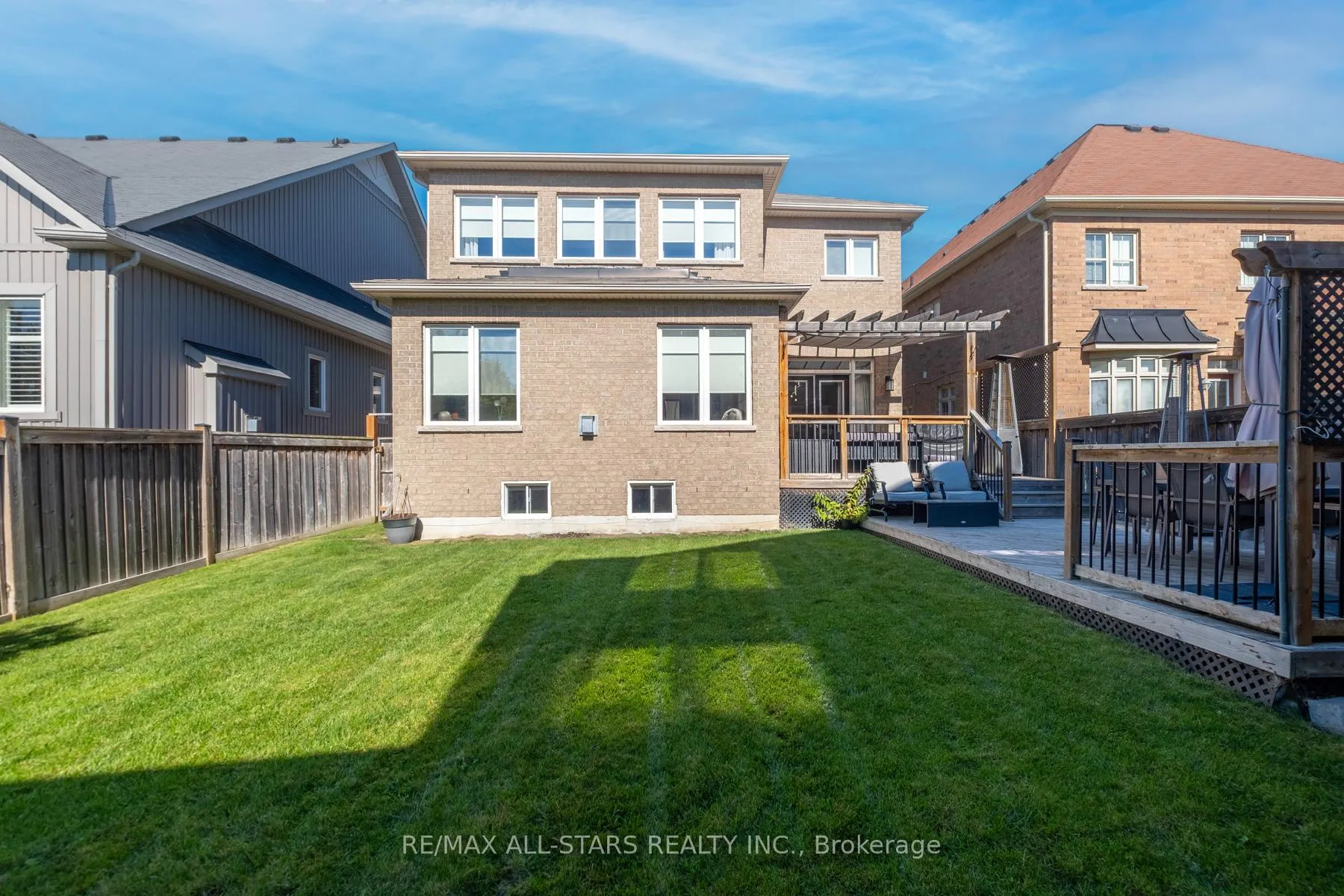 Photo 46 of 45 Jarrow Crescent, Whitby, Brooklin — HOMEH
